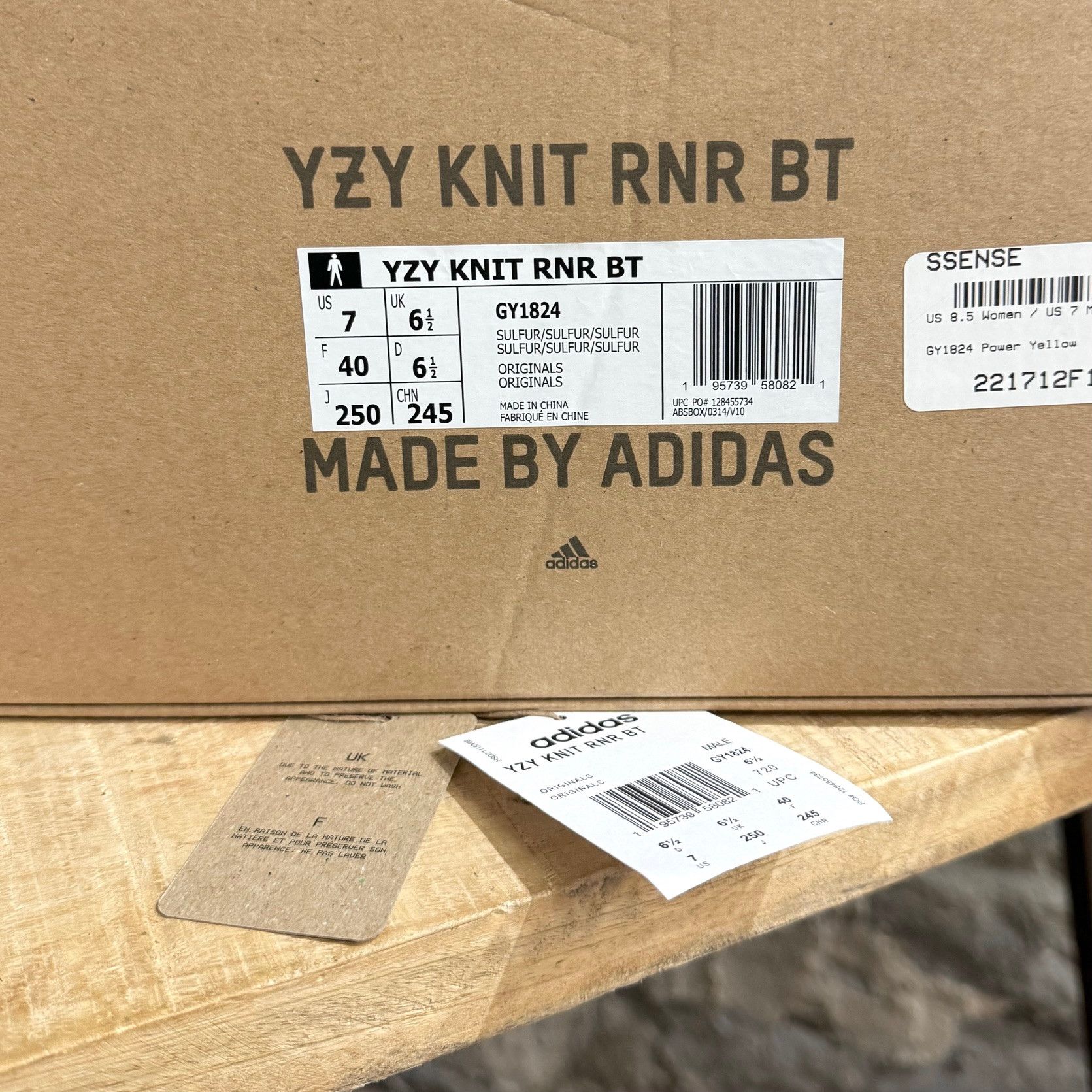 Adidas × Kanye West Adidas Yeezy Knit RNR Sulfur Boots Size US 7 / EU 40 - 10 Thumbnail
