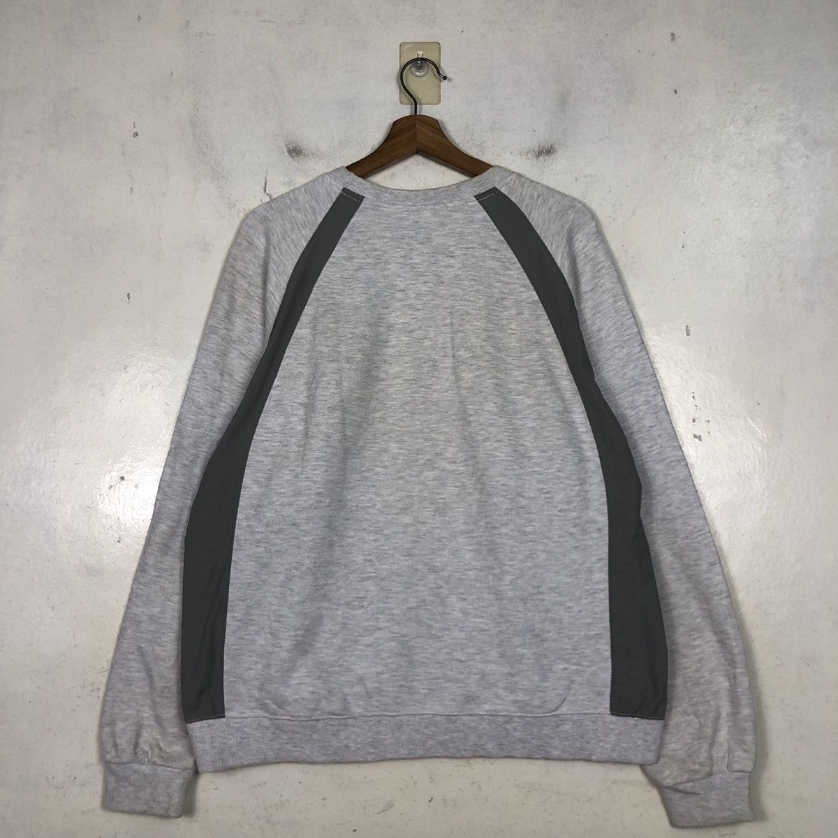 Japanese Brand 📌Vintage Sweatshirt Crewneck Big Logo Bear Embroidery Size US M / EU 48-50 / 2 - 10 Thumbnail