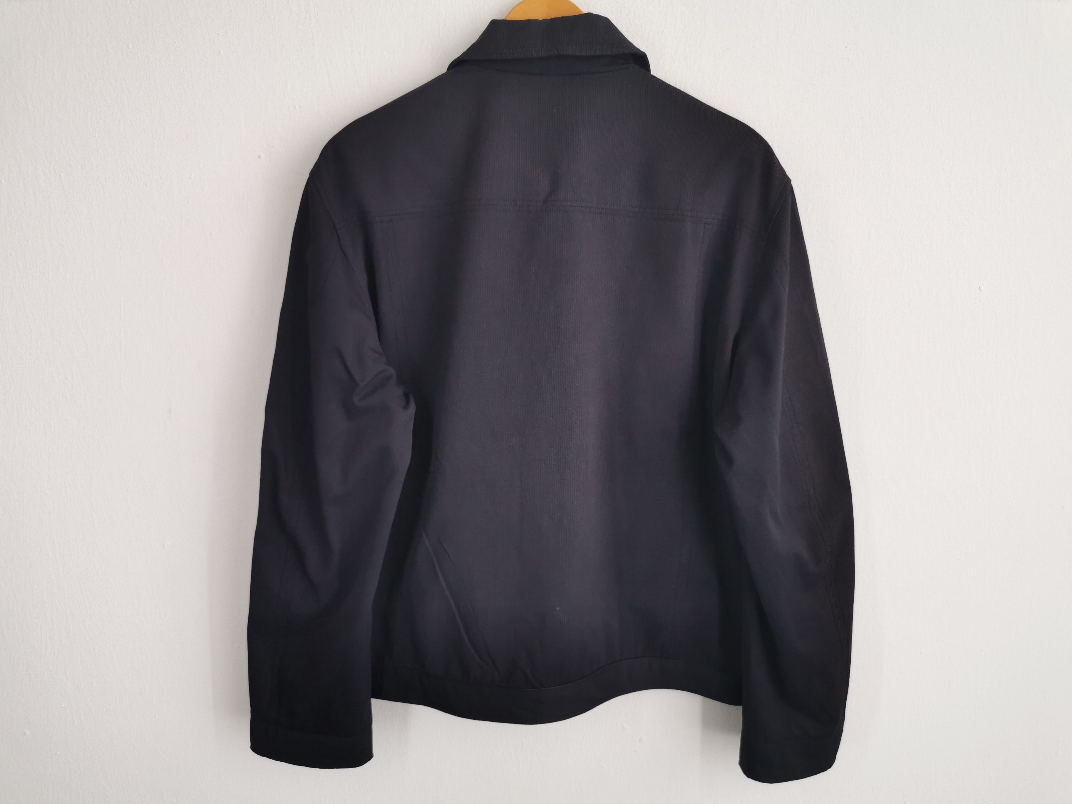 Versace Vintage 90s Versace Button Shirt Made In Italy Size M Size US L / EU 52-54 / 3 - 3 Thumbnail