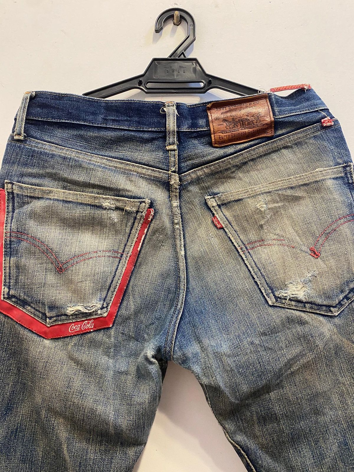 Levi's Vintage Clothing Levi’s 501XX Big E × Coca-Cola Edition Redline Selvedge Size US 30 / EU 46 - 5 Thumbnail