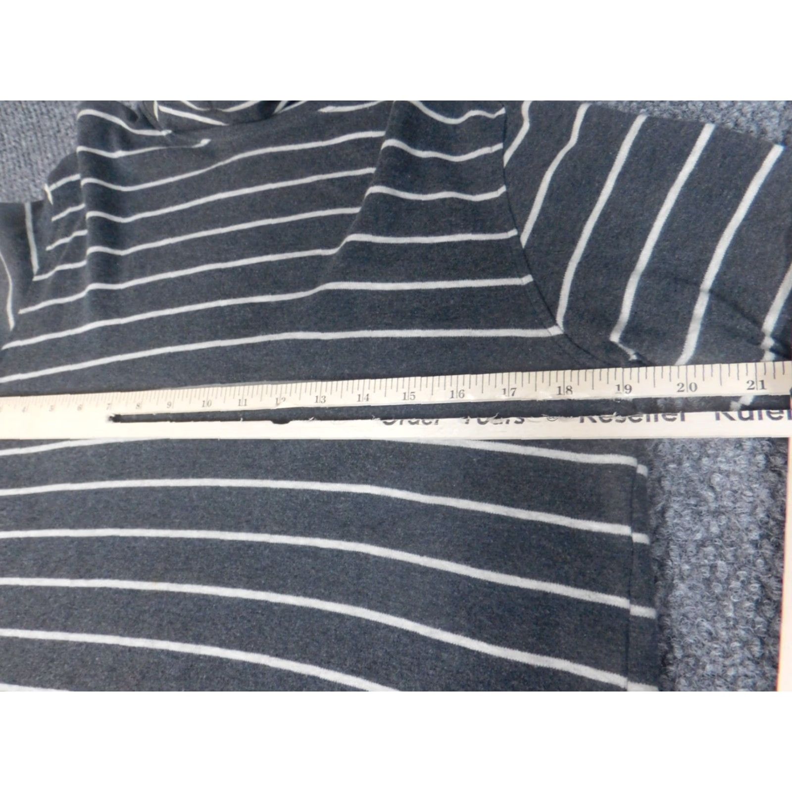 Jones New York Jones New York Womens Sweater L Gray Striped Pullover Knit Open-Knit Long Sleeve Round Neck Sports Logo 100% Cotton Regular Size L / US 10 / IT 46 - 4 Thumbnail