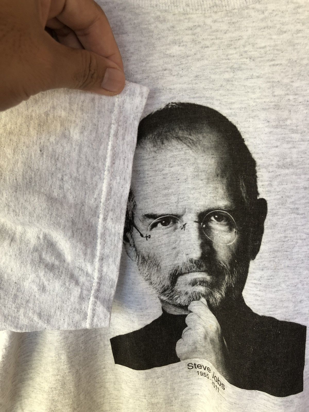 Vintage Vintage Steve Jobs 1955-2011 CEO of Apple Shirt Tee Size US M / EU 48-50 / 2 - 5 Thumbnail