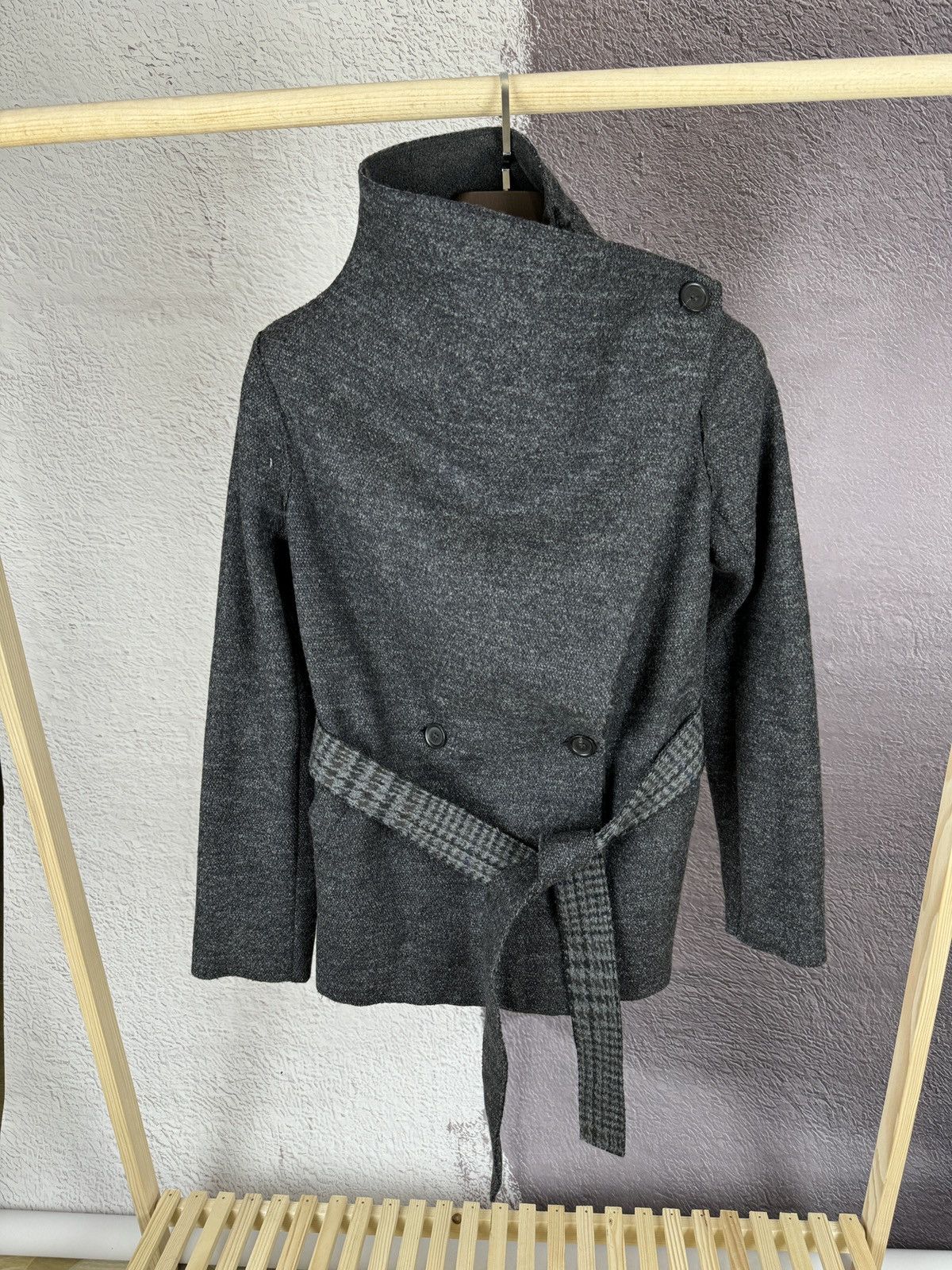 Harris Wharf London Harris Wharf London double breasted wool short coat belted Size M / US 6-8 / IT 42-44 - 10 Thumbnail