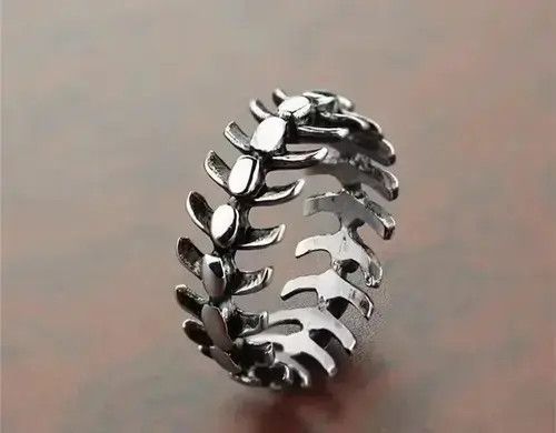 Japanese Brand Long Spine Bone Ring Size ONE SIZE - 2 Thumbnail