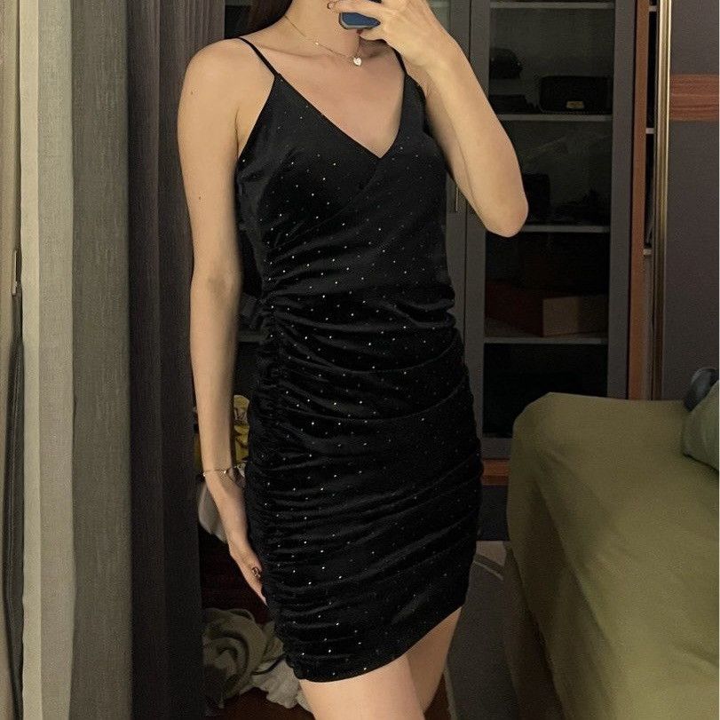 Forever 21 FOREVER 21 Black Velvet Ruched V Neck Rainbow Mini Dress Size S / US 4 / IT 40 - 2 Thumbnail