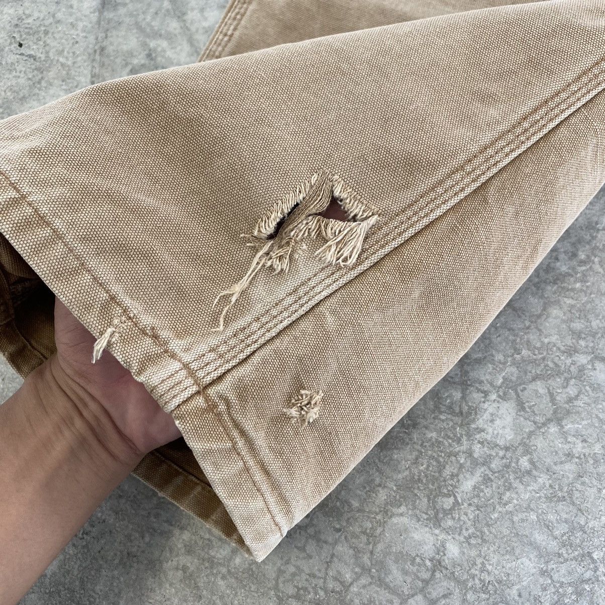Carhartt Vintage Carhartt Faded Tan Dirty Carpenter Workwear Pants Size US 36 / EU 52 - 9 Thumbnail
