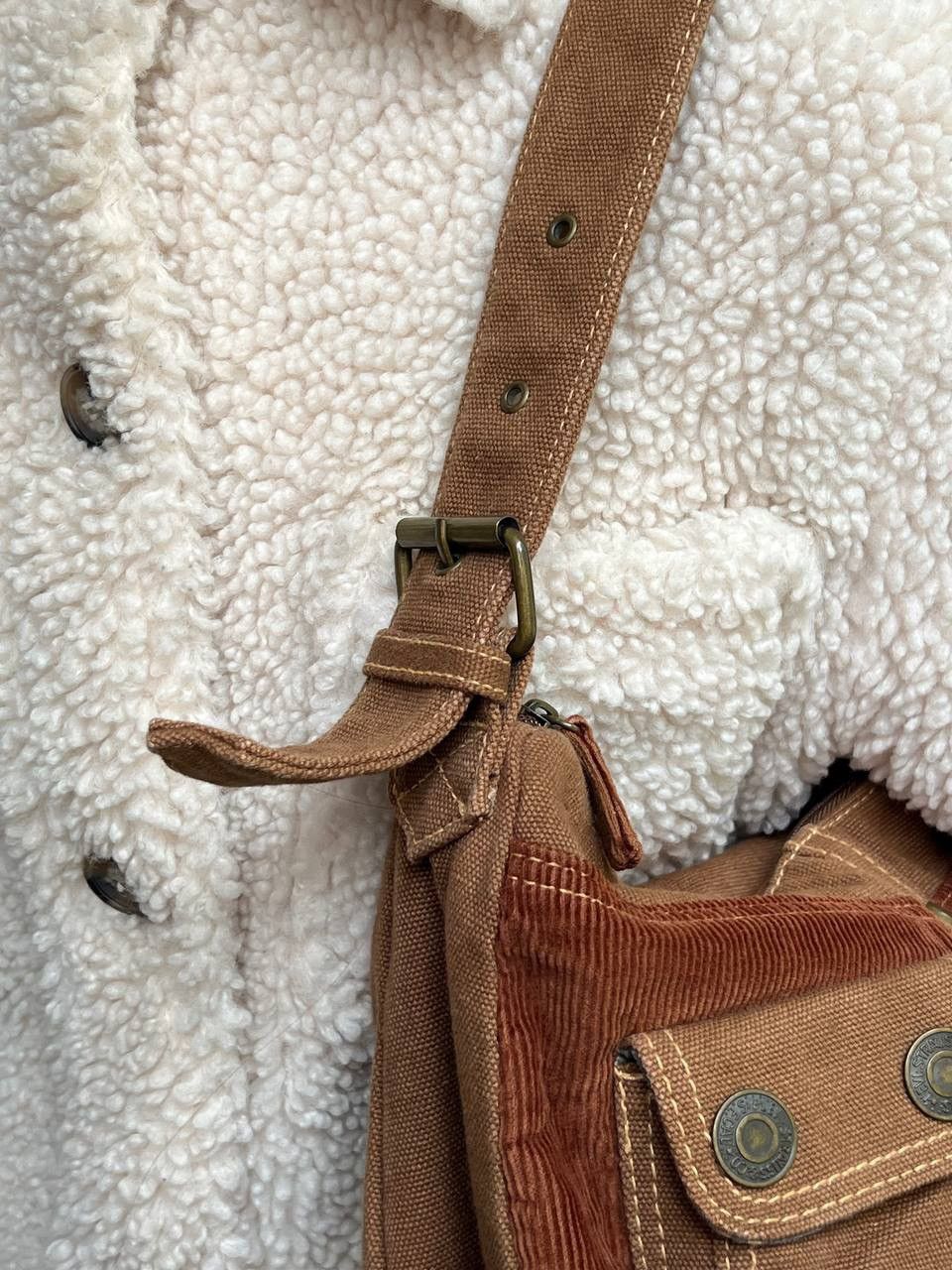 Levi's × Vintage Levi’s Y2K Vintage Purse Brown Mini Bag Corduroy Size ONE SIZE - 6 Thumbnail
