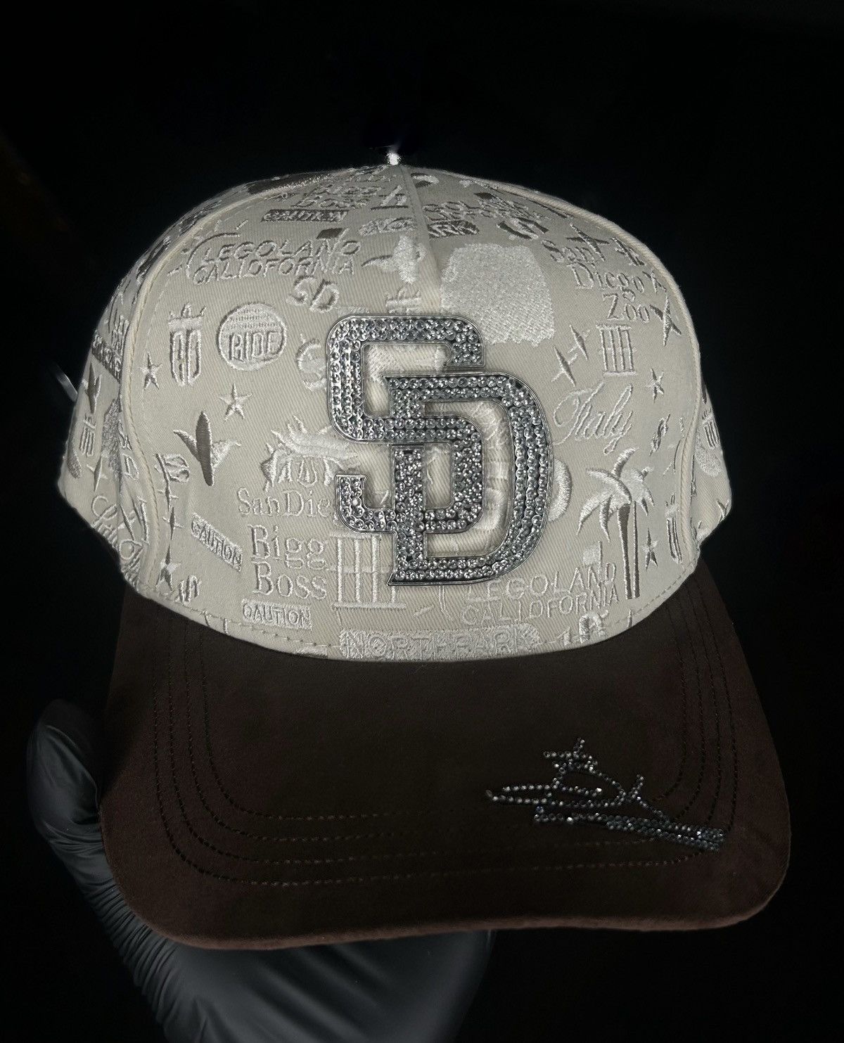 Other San Diego Bigg Boss hat Size ONE SIZE - 1 Thumbnail