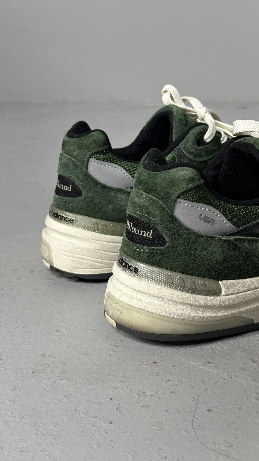 JJJJound × New Balance New Balance jjjjound 992 New Balance Green Size US 10.5 / EU 43-44 - 8 Thumbnail