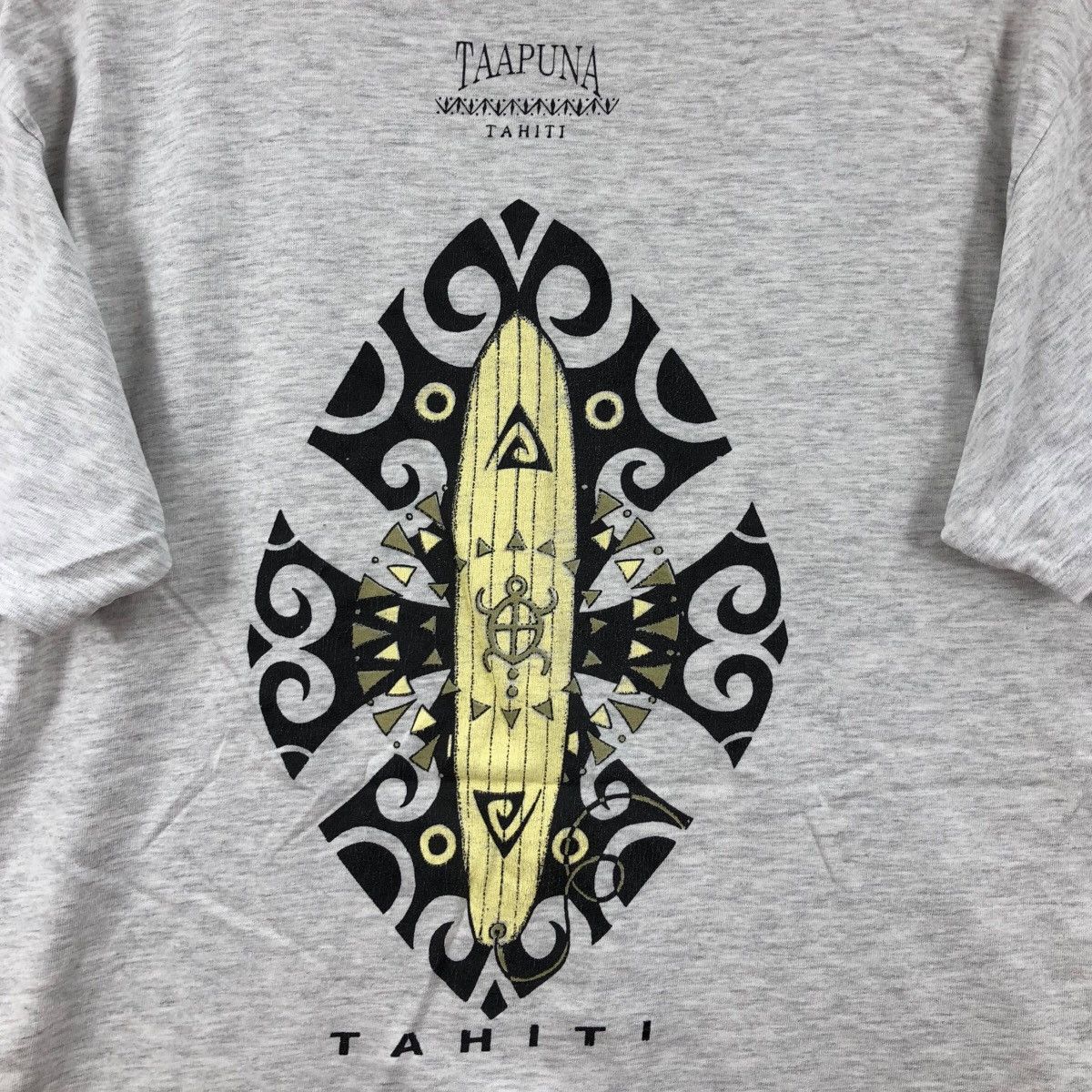 Vintage Vintage 90s Taapuna Tahiti Hawaii Surfing Style TShirt SizeM Size US M / EU 48-50 / 2 - 5 Thumbnail