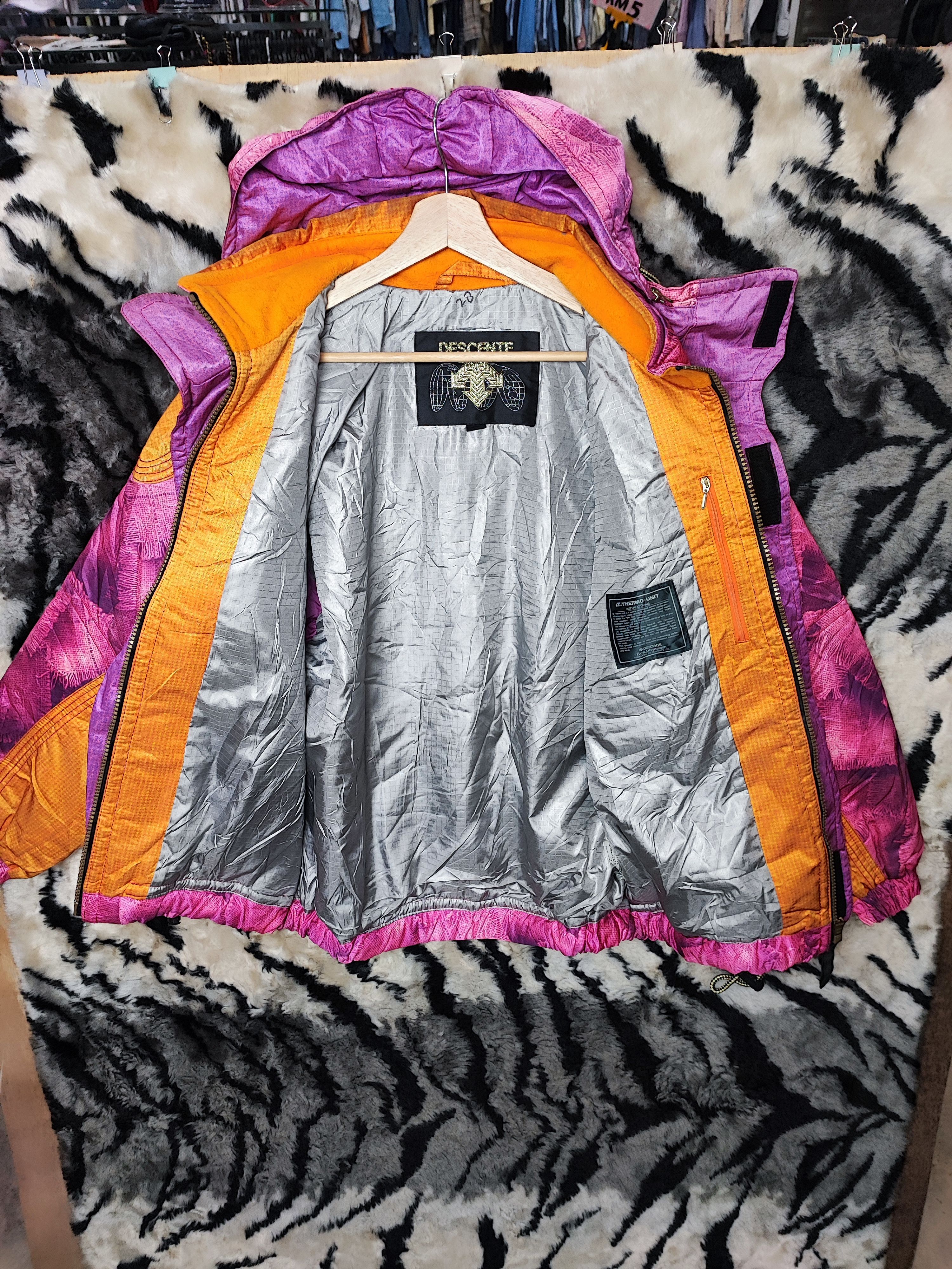Descente Descente National Team Japan 1995 Insulated Ski Jacket Size US L / EU 52-54 / 3 - 16 Thumbnail