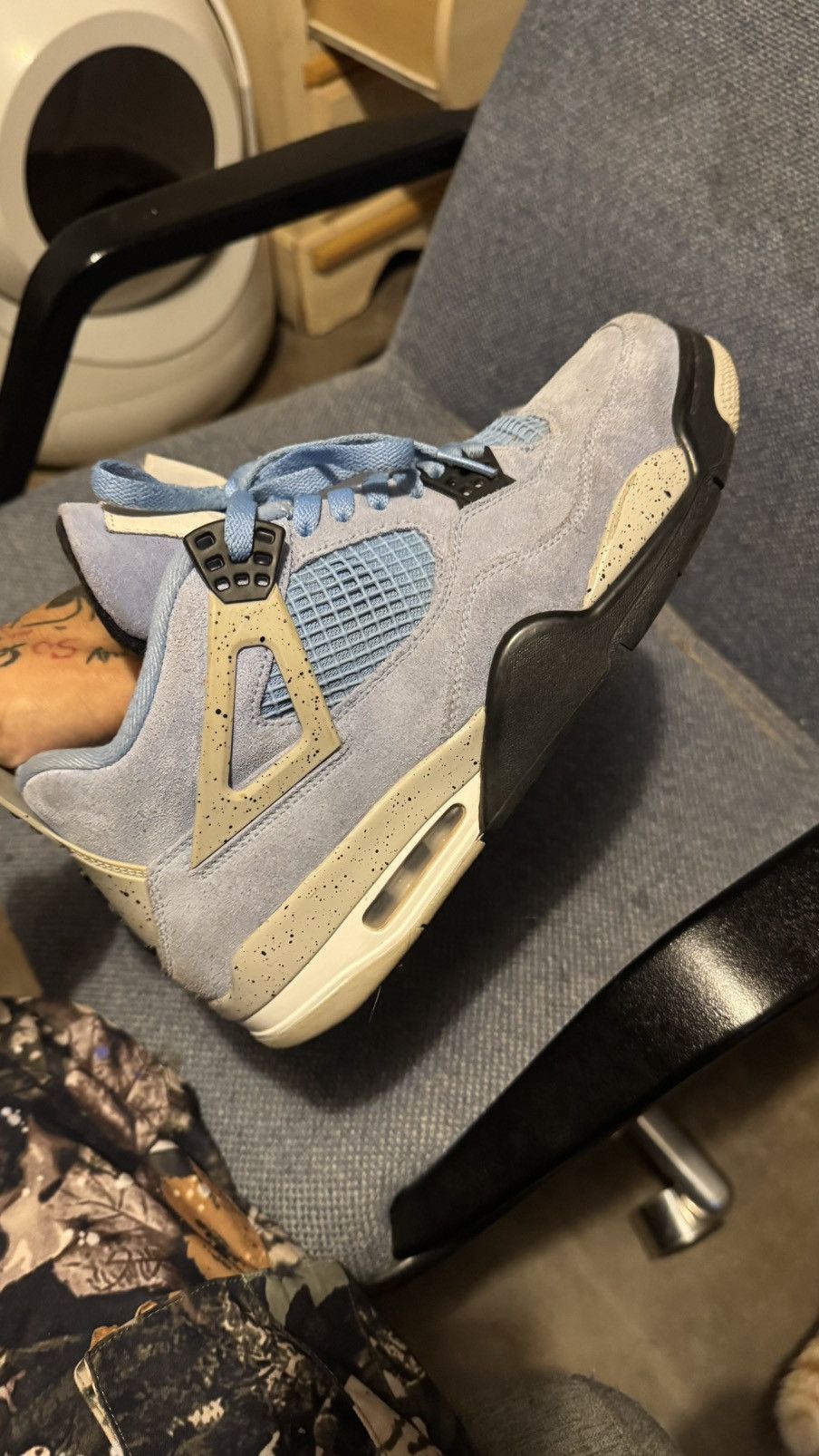 Jordan Brand Jordan 4 UNC size 10.5 Size US 10.5 / EU 43-44 - 1 Thumbnail