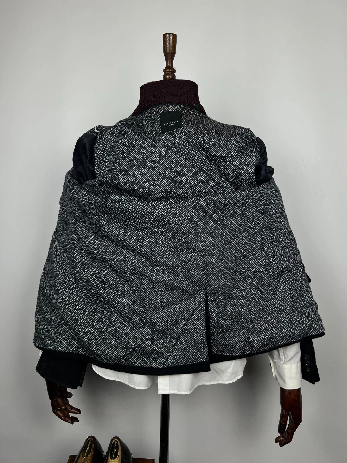 Ted Baker Ted Baker London Black Removable Lining Two Button Jacket Size US XL / EU 56 / 4 - 15 Thumbnail
