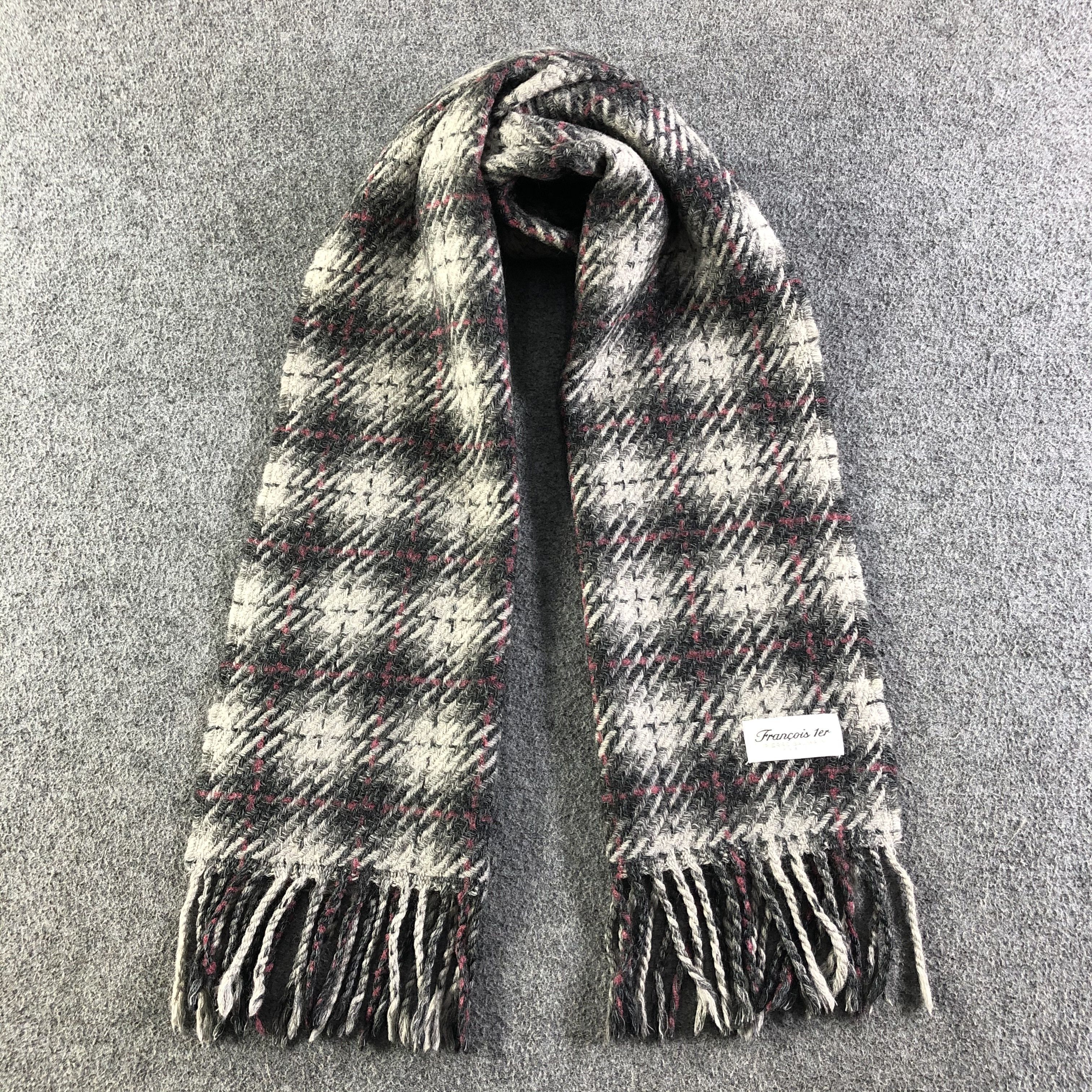 Pierre Balmain Pierre Balmain Scarf / Muffler / Neckwear Size ONE SIZE - 1 Thumbnail