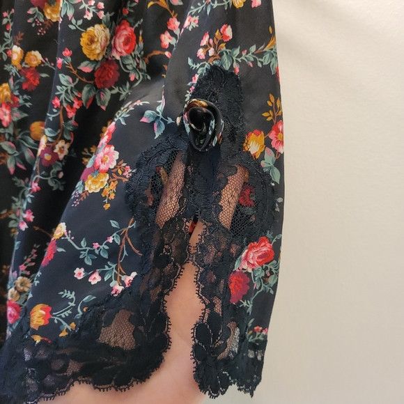 Vintage Eve Stillman Vintage Lace Floral Roses Side Slits Shorts - S Size ONE SIZE - 4 Thumbnail