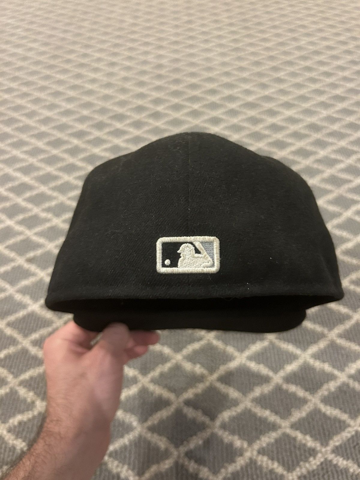 New Era White Sox Fitted Hat Size ONE SIZE - 2 Thumbnail