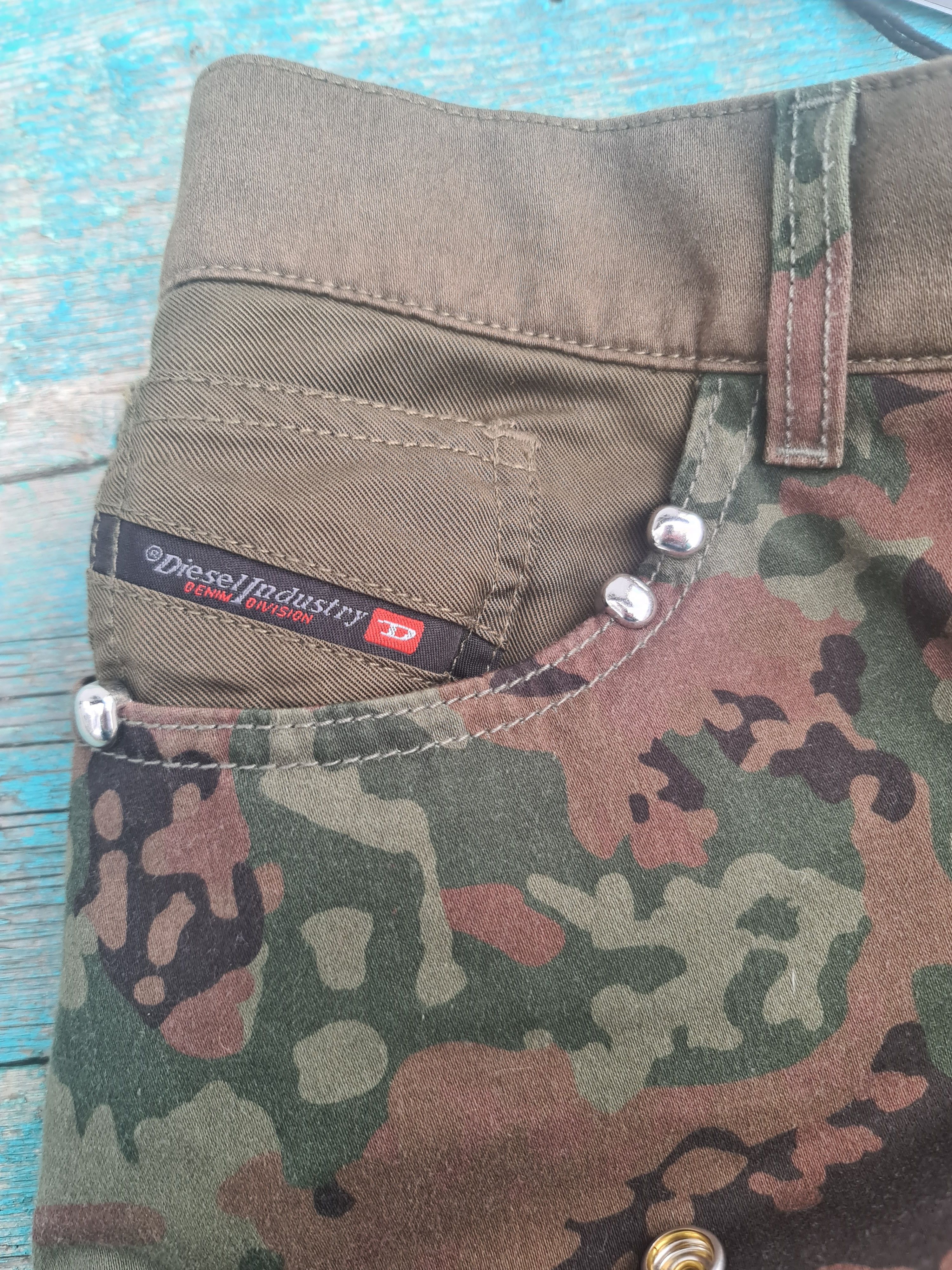 Diesel Diesel O-Amata military camouflage mini skirt Size 28" / US 6 / IT 42 - 3 Thumbnail
