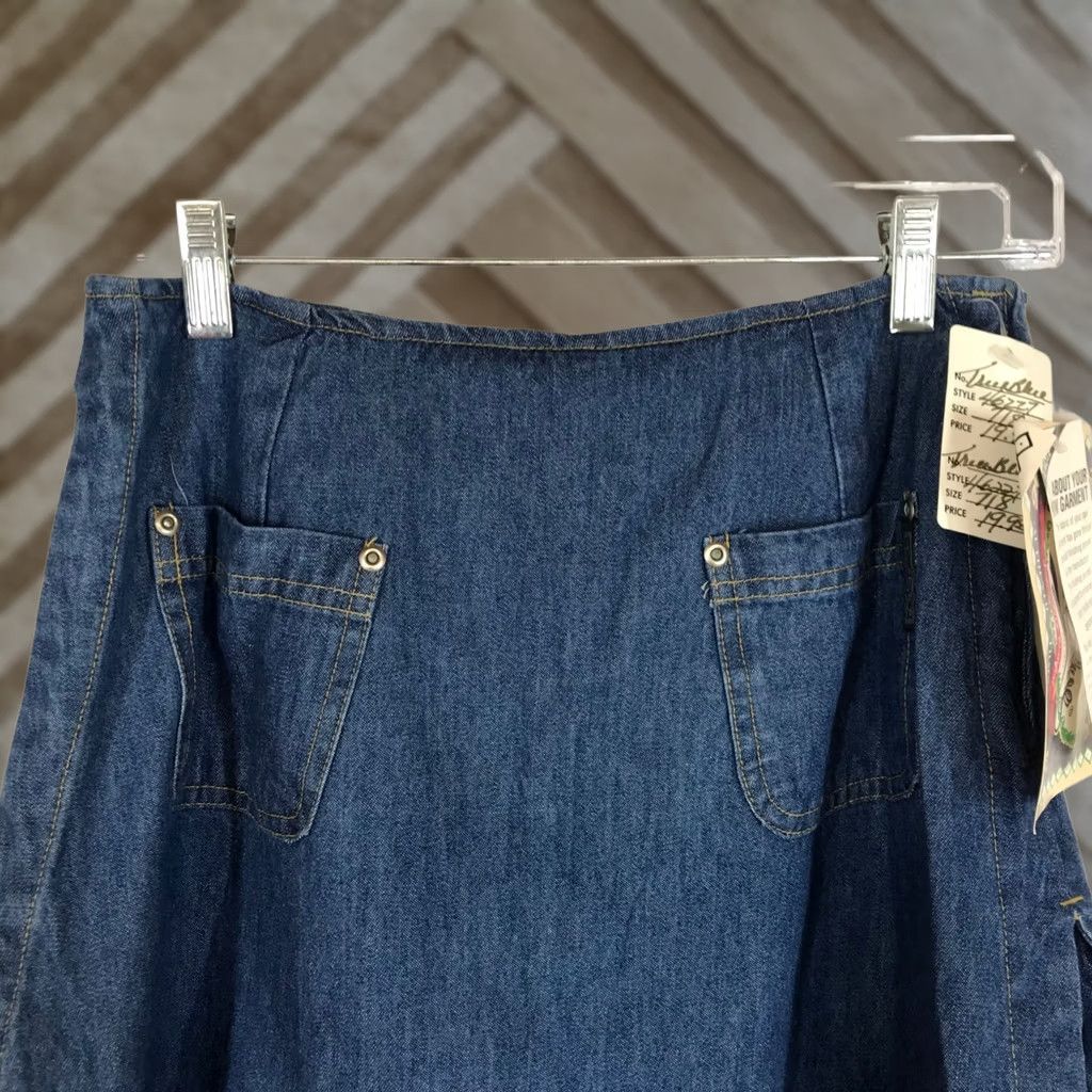Denime VINTAGE True Blue Denim Mini Skirt Tie Waist Pockets Blue Jean Womens Size 7 8 Size 28" / US 6 / IT 42 - 1 Thumbnail