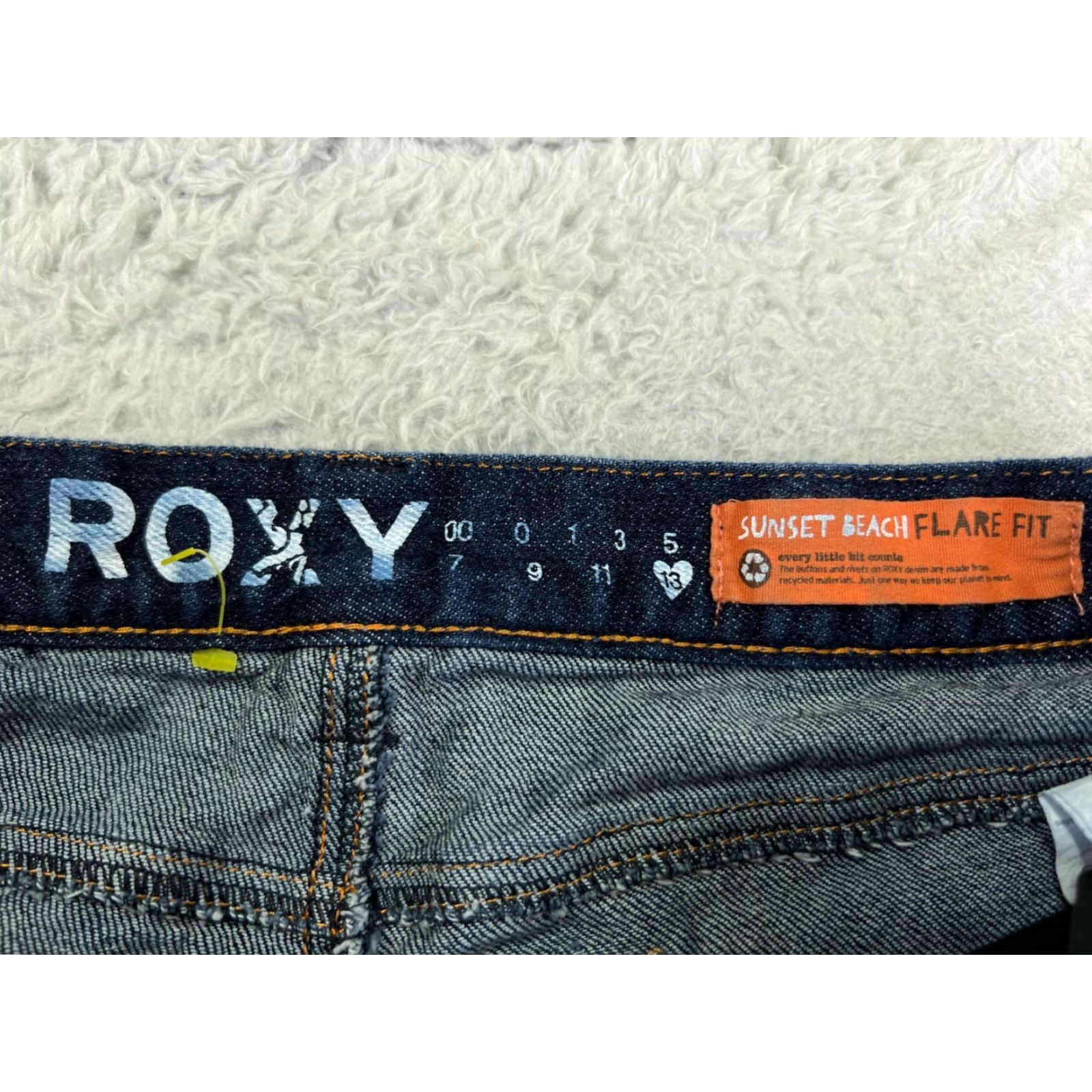 Vintage Roxy Jeans Womens 13 Denim Blue 31x31 Flared Stretch Dark Cotton Beach 5-Pocket Logo Regular Size 34" / US 12 / IT 48 - 6 Thumbnail