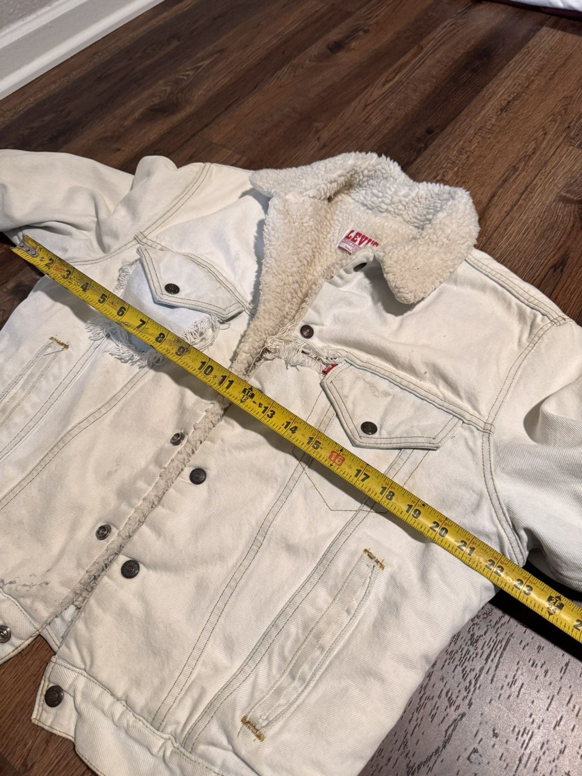 Levi's Vintage Clothing Vintage Levis Lightwash Trucker Jacket Size US M / EU 48-50 / 2 - 6 Thumbnail