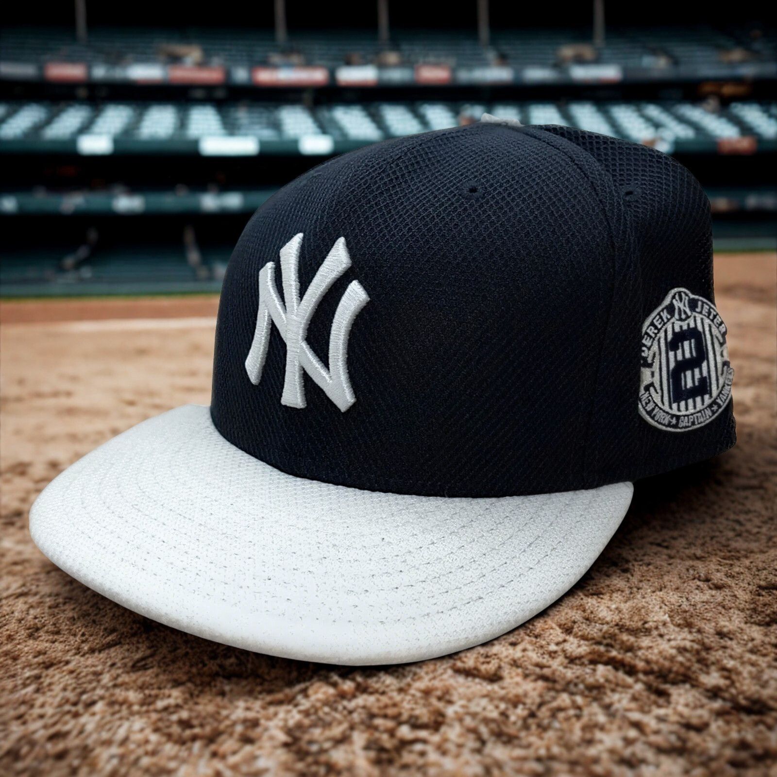 New Era Derek Jeter Yankees Retirement Patch New Era 59FIFTY Hat 8 Size ONE SIZE - 1 Thumbnail