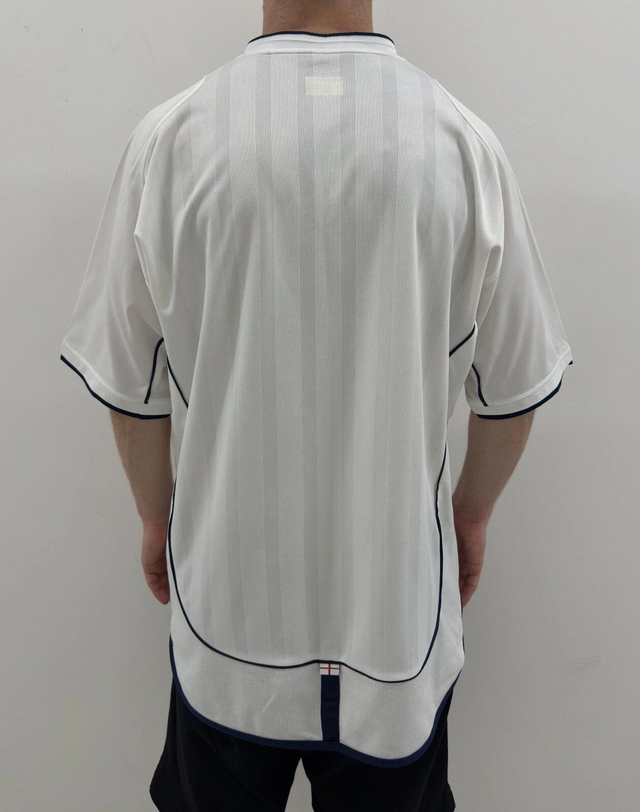 Umbro VINTAGE NATIONAL ENGLAND 2002 2003 2004 HOME JERSEY SOCCER Size US XL / EU 56 / 4 - 2 Thumbnail
