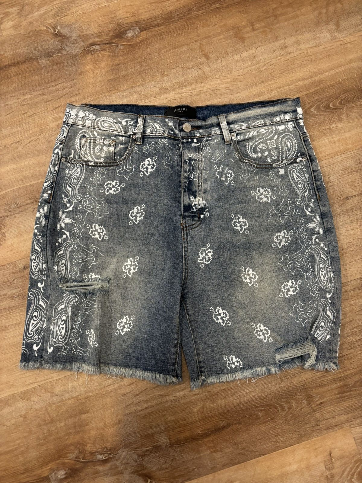Amiri paisley denim shorts size 34