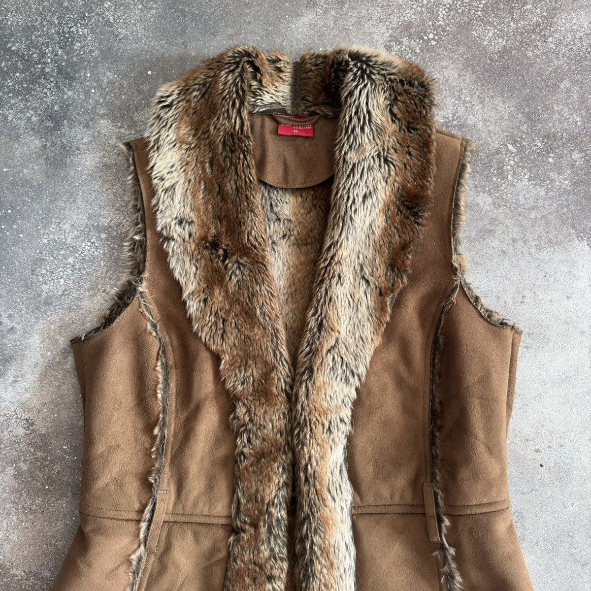 20471120 × Vintage Super Sexy Vintage Faux Fur Vest Size S / US 4 / IT 40 - 3 Thumbnail