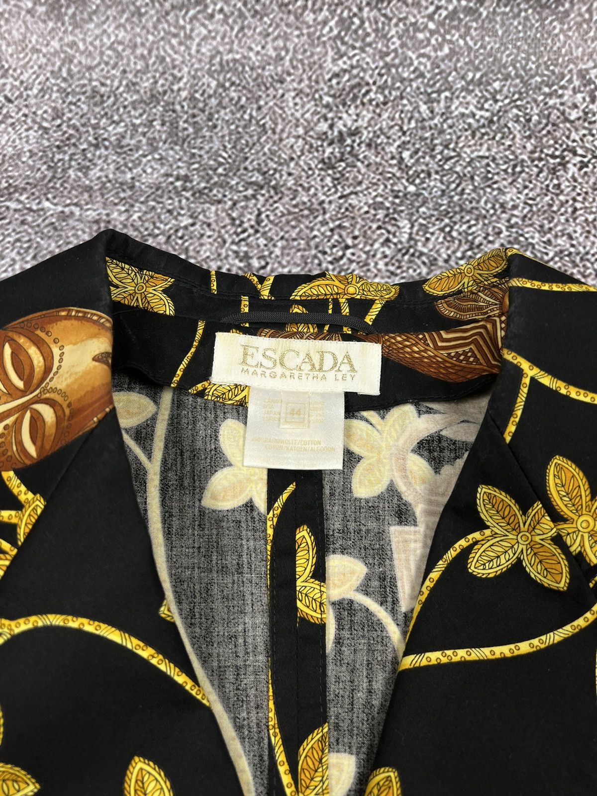 Escada Escada Aztec Vintage Black/Golden royal pattern blazer Size L / US 10 / IT 46 - 11 Thumbnail