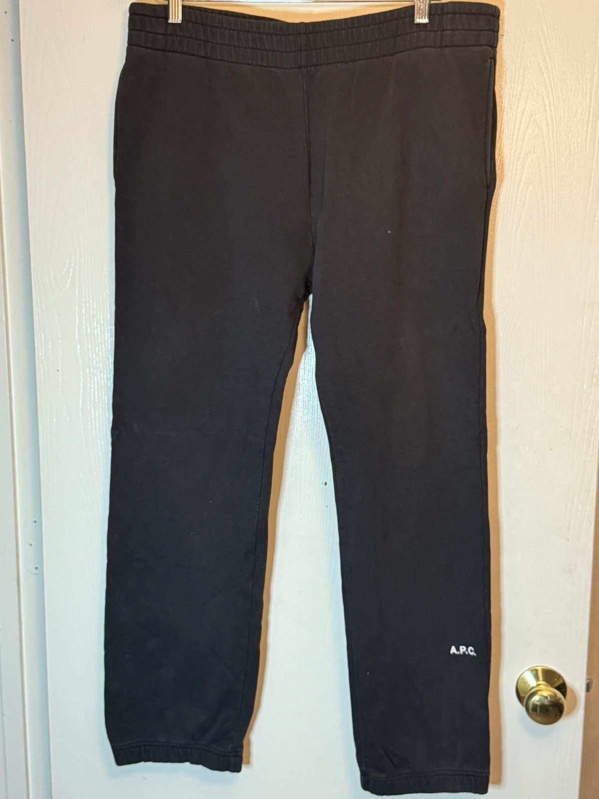 A.P.C. × JJJJound A.P.C. x Jijjound sweatpants in black Size US 34 / EU 50 - 2 Thumbnail