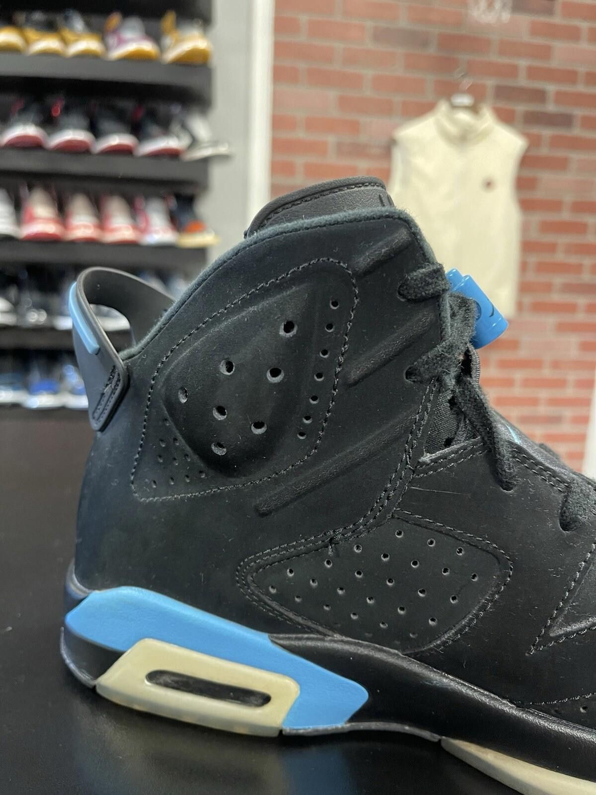 Jordan Brand Size 8.5 - Nike Air Jordan 6 Retro UNC Black Blue 384664-006 Size US 8.5 / EU 41-42 - 7 Thumbnail