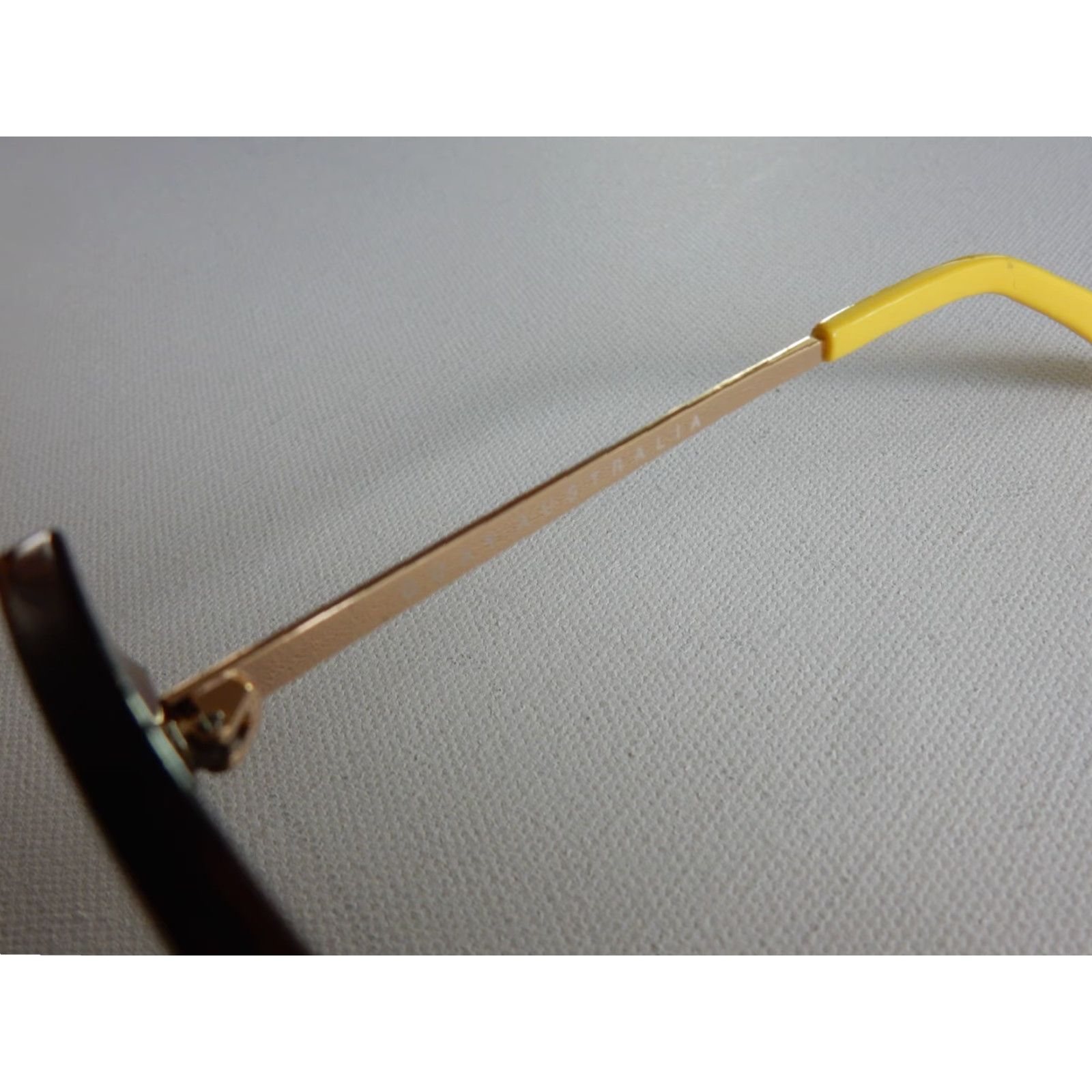 Vintage QUAY Audacious 125 Brown Women's Sunglasses Size ONE SIZE - 5 Thumbnail