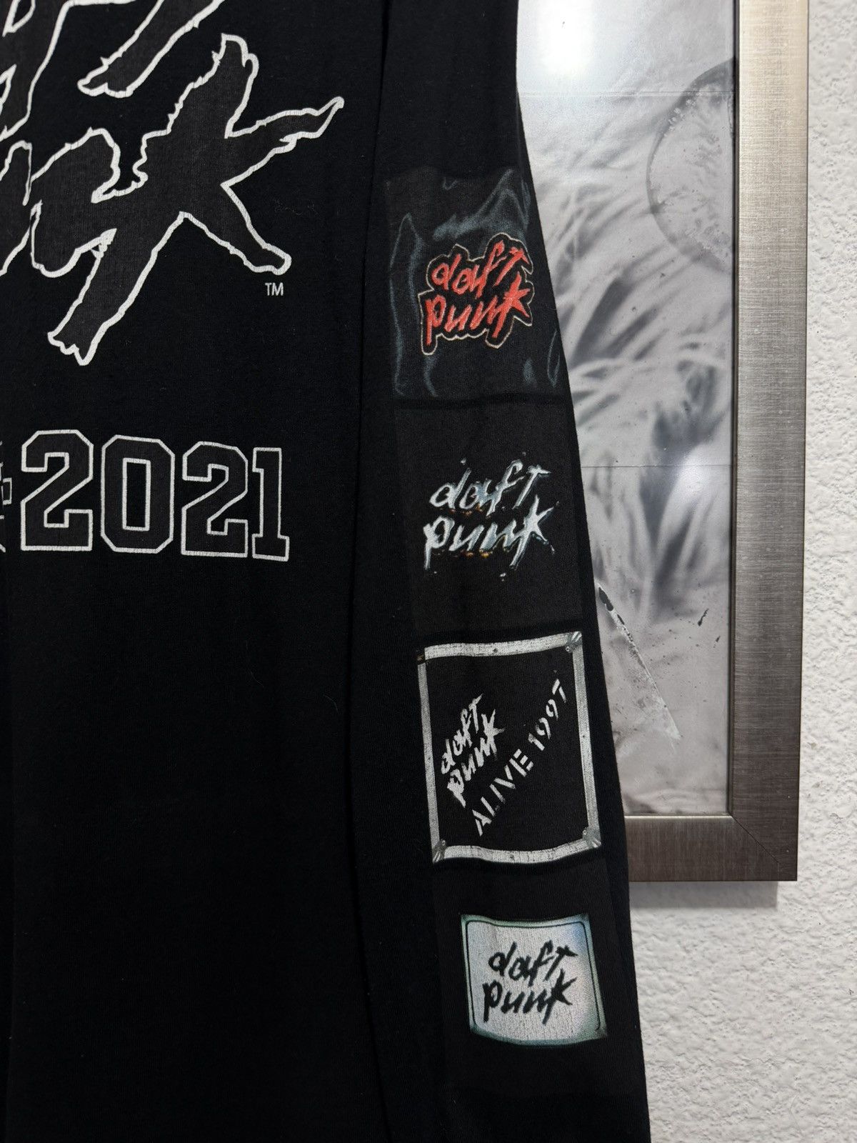 Band Tees DAFT PUNK LONG SLEEVE 2021 Size US M / EU 48-50 / 2 - 2 Thumbnail