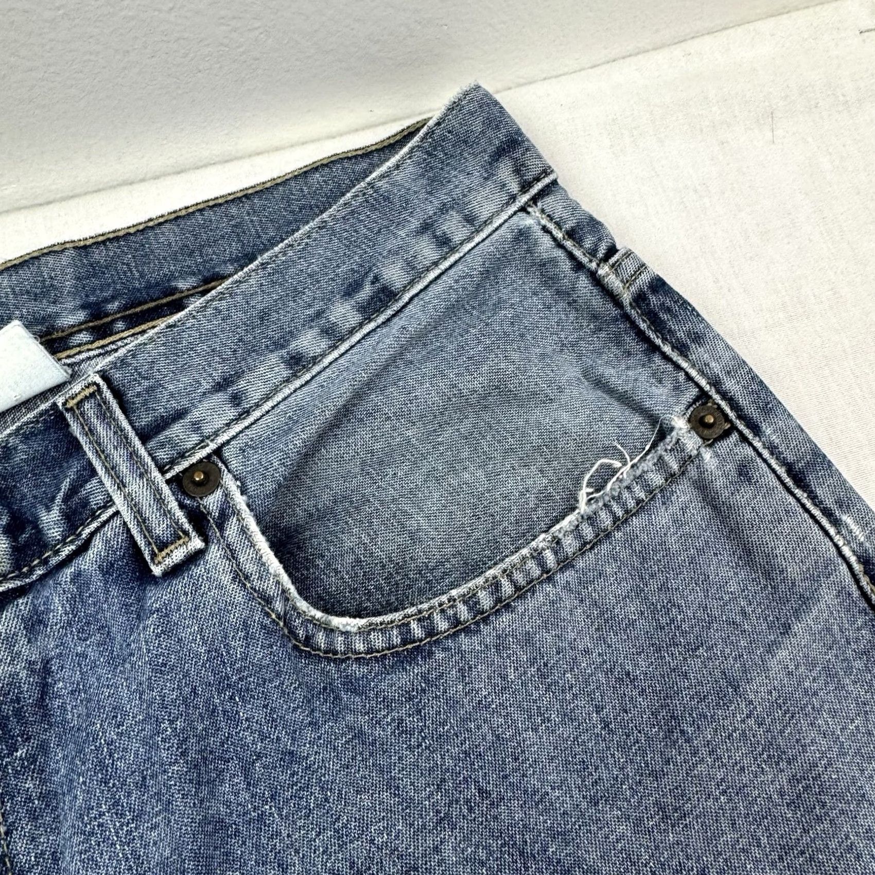 Old Navy VINTAGE Old Navy Jeans Bootcut Men 33 Regular 32 Inseam Blue Punk Y2K Hipster - N/A Size US 33 - 5 Thumbnail