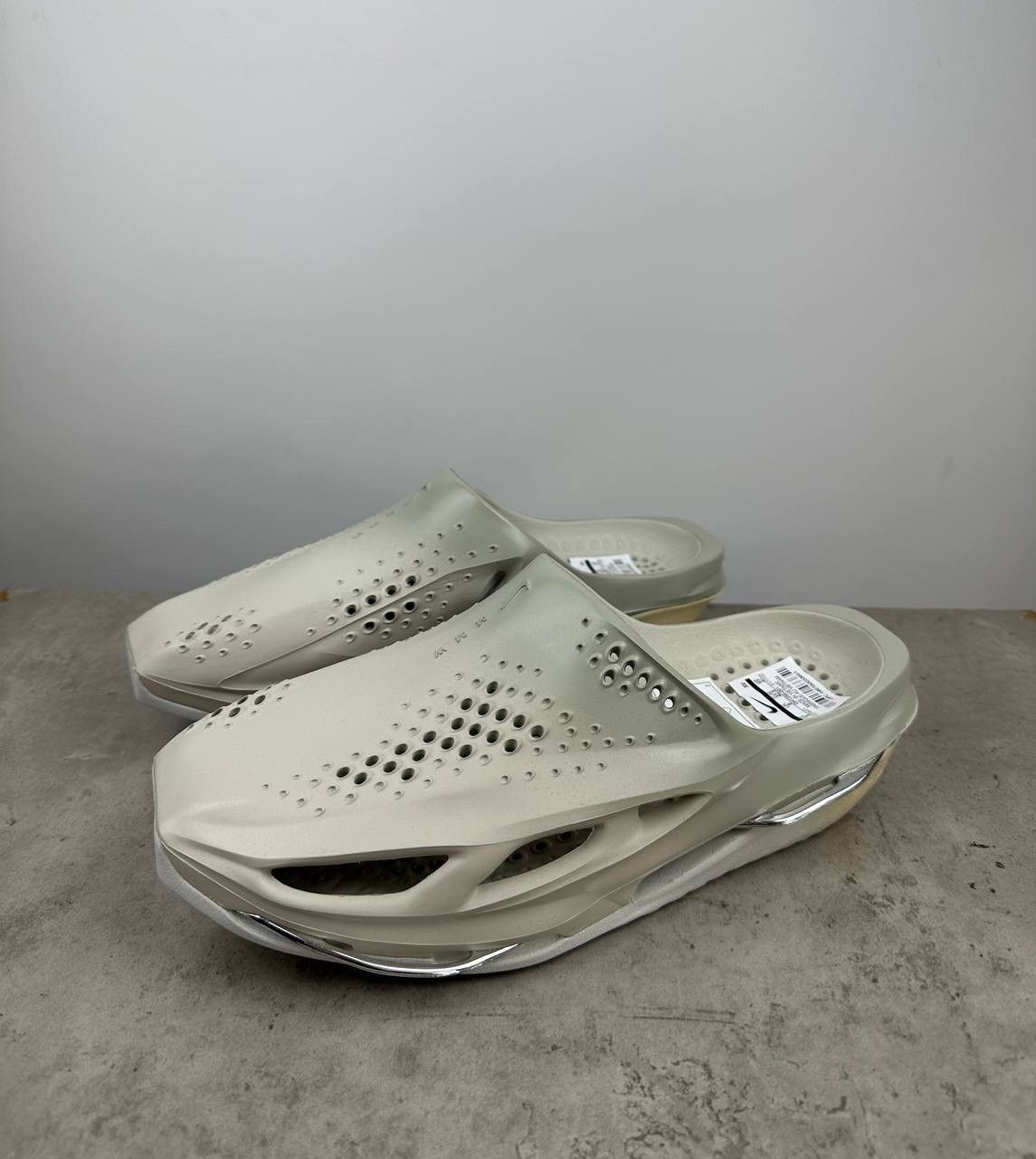 Nike New NIKE MMW 5 Slide Slippers Light Bone Chrome RARE US 8 Size US 8 / EU 41 - 6 Thumbnail