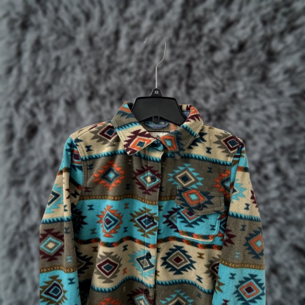 Vintage Legendary Whitetails Fleece Shirt Womens XS Blue Aztec Button Down Long Sleeve Size XS / US 0-2 / IT 36-38 - 1 Thumbnail