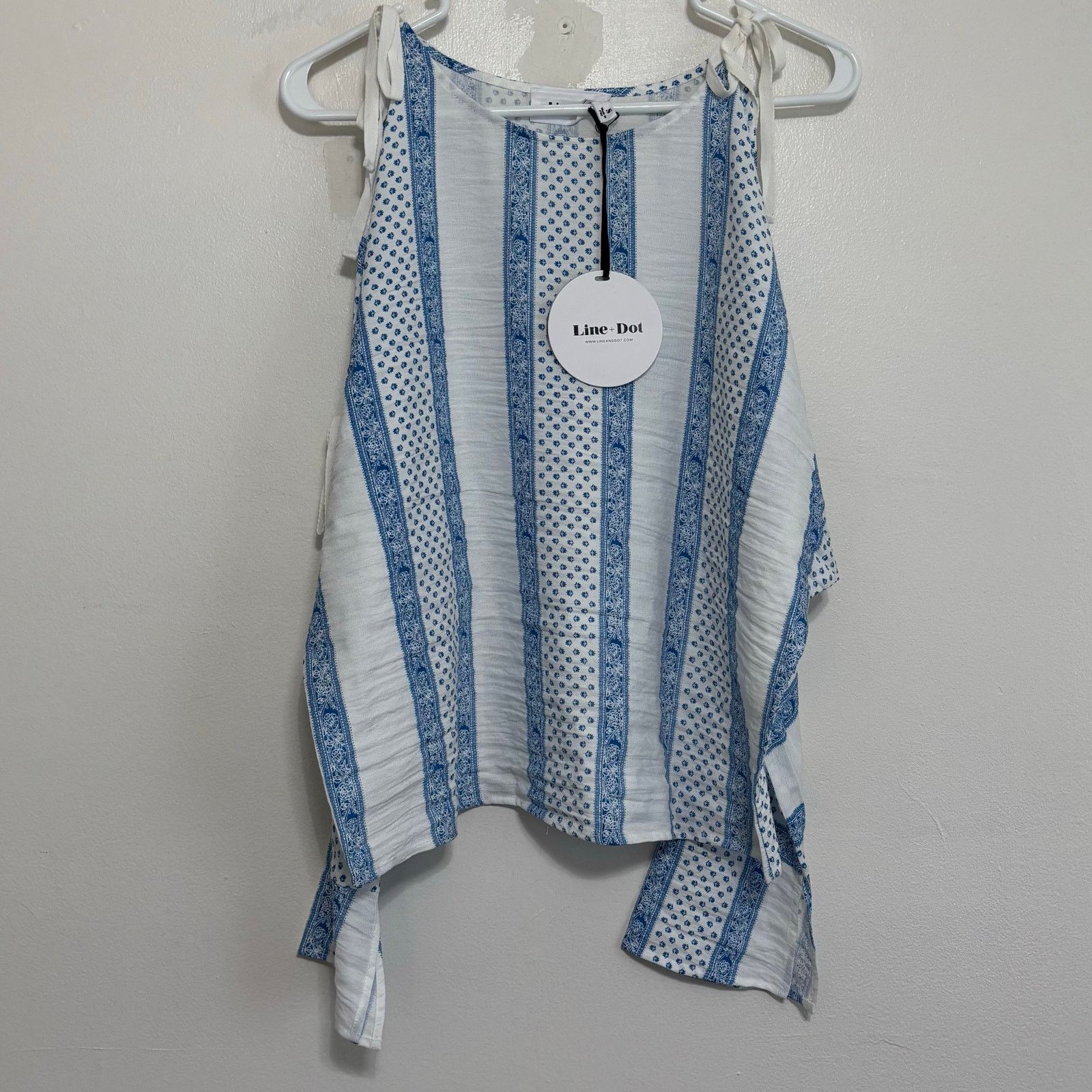 Other LINE & DOT Blue & White Cold Shoulder Top Size Small NWT Size S / US 4 / IT 40 - 1 Thumbnail