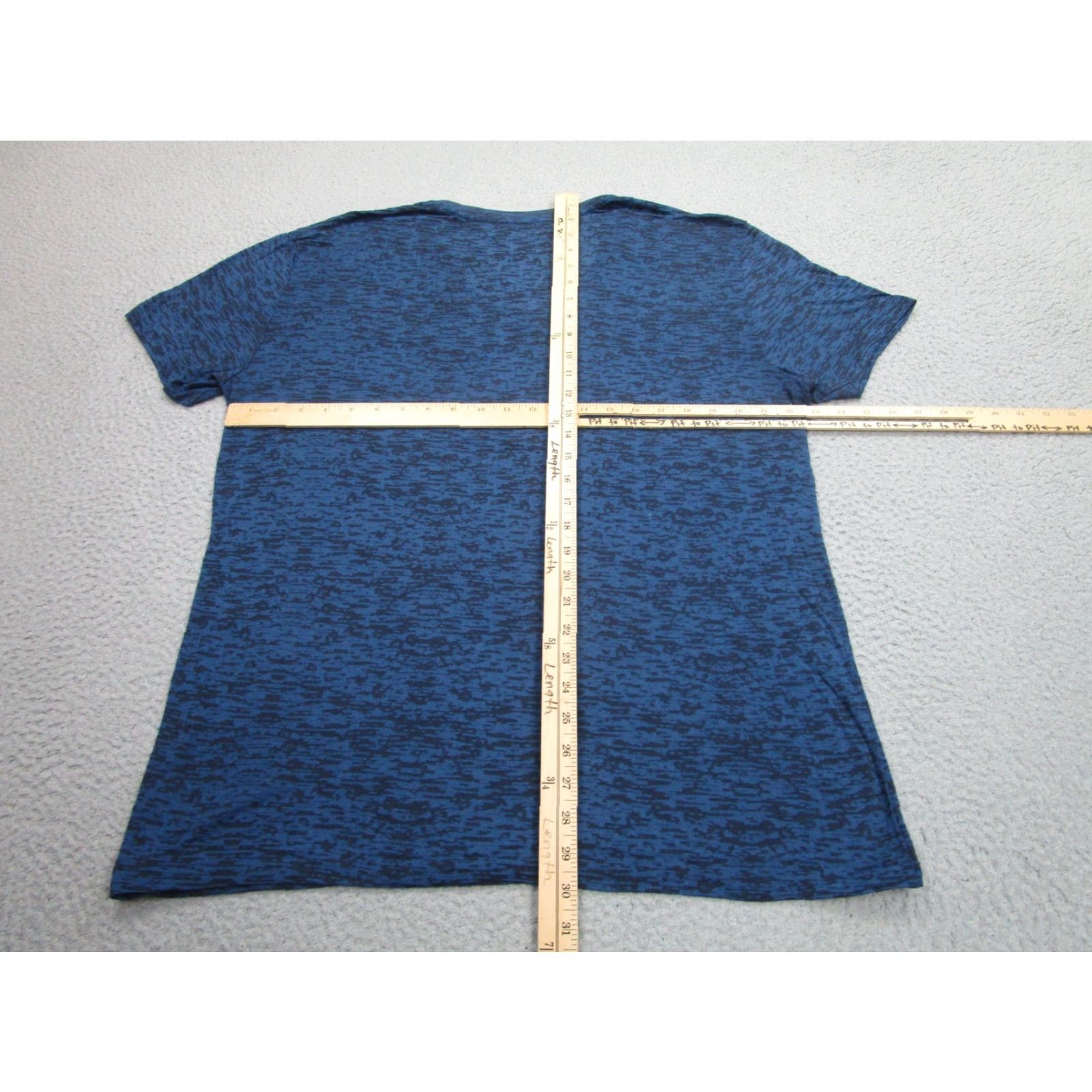 Armani Exchange Armani Exchange Shirt Mens XL Blue Black V Neck Tagless Burnout Tee Graphic Size US XL / EU 56 / 4 - 5 Thumbnail