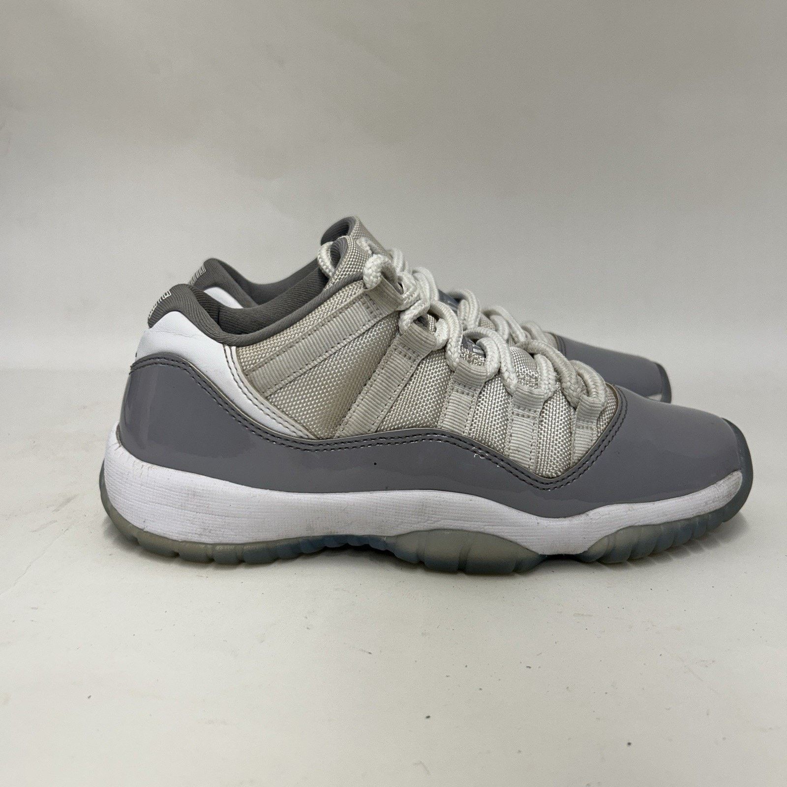 Nike Nike Air Jordan 11 Retro Low GS “Cement Grey" 528896-140 Size US 7 / IT 37 - 4 Thumbnail