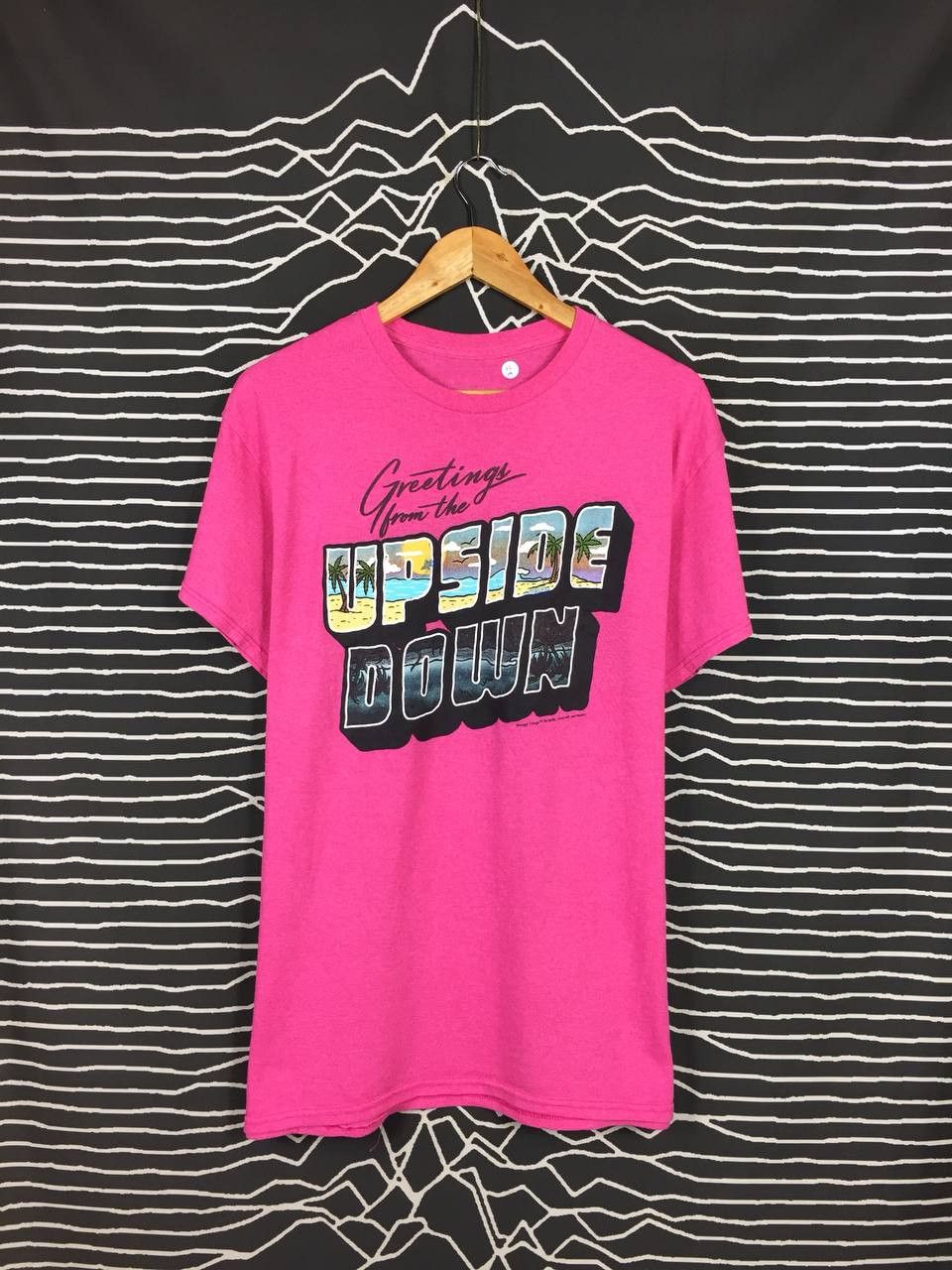 Other Netflix Stranger Things Greetings From The Upside Down Tee Size US L / EU 52-54 / 3 - 1 Thumbnail