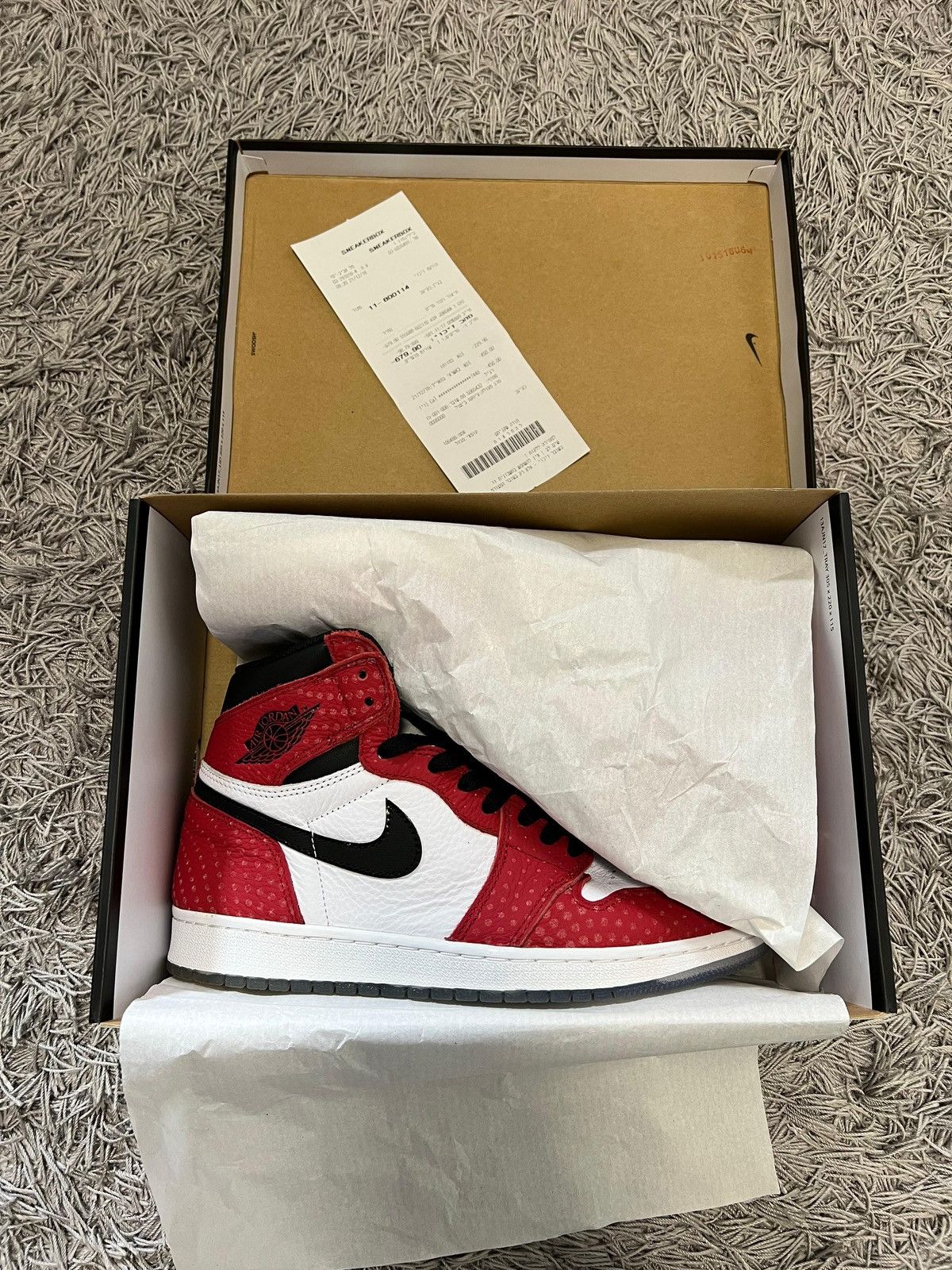 Nike Jordan 1 Retro High Spider Man Origin Story Size US 8.5 / EU 41-42 - 13 Thumbnail