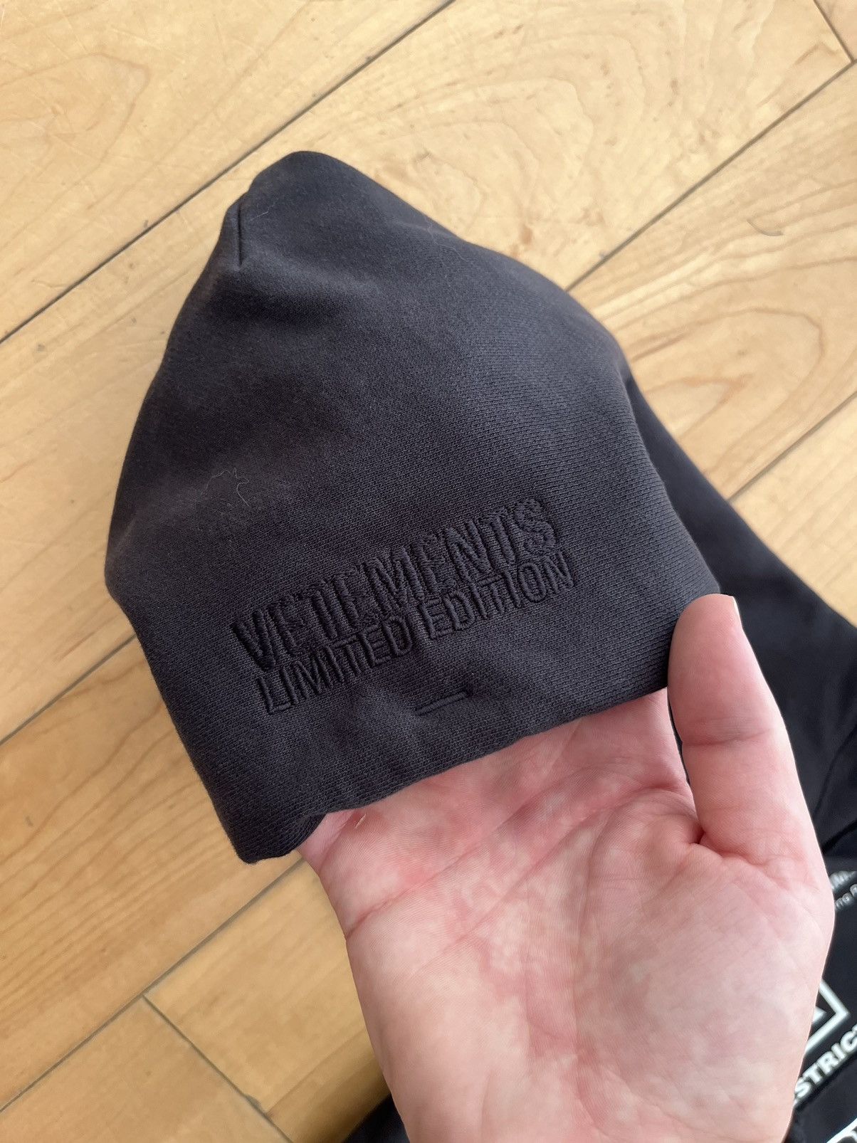Vetements Vetements Metal "J'adore Hardcore" Hoodie Size US S / EU 44-46 / 1 - 4 Thumbnail