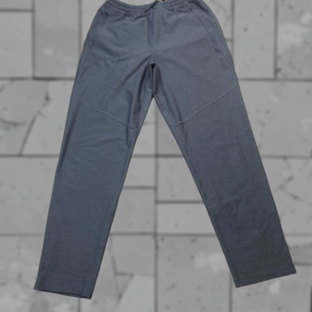 Outdoor Voices Outdoor Voices Mens Pants Small Blue Gray Solid Drawstring Tapered Ankle Gym & Training Activewear Regular Polyester Blend Size US 29 - 1 Thumbnail