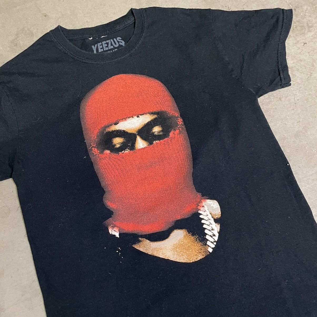 Band Tees × Rap Tees × Vintage Kanye West Yeezus Tour Maison Mask Yeezy Concert S Size US S / EU 44-46 / 1 - 3 Thumbnail