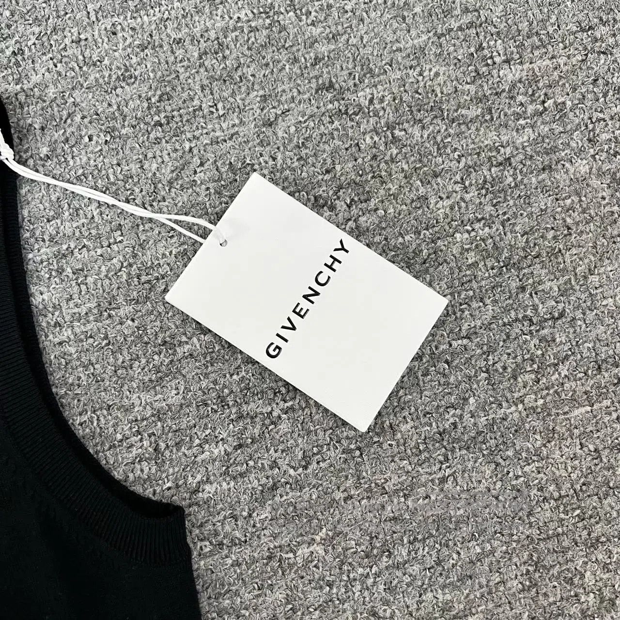 Givenchy Givenchy Butterfly Butterfly 4G Knitted Vest| Size M / US 6-8 / IT 42-44 - 5 Thumbnail