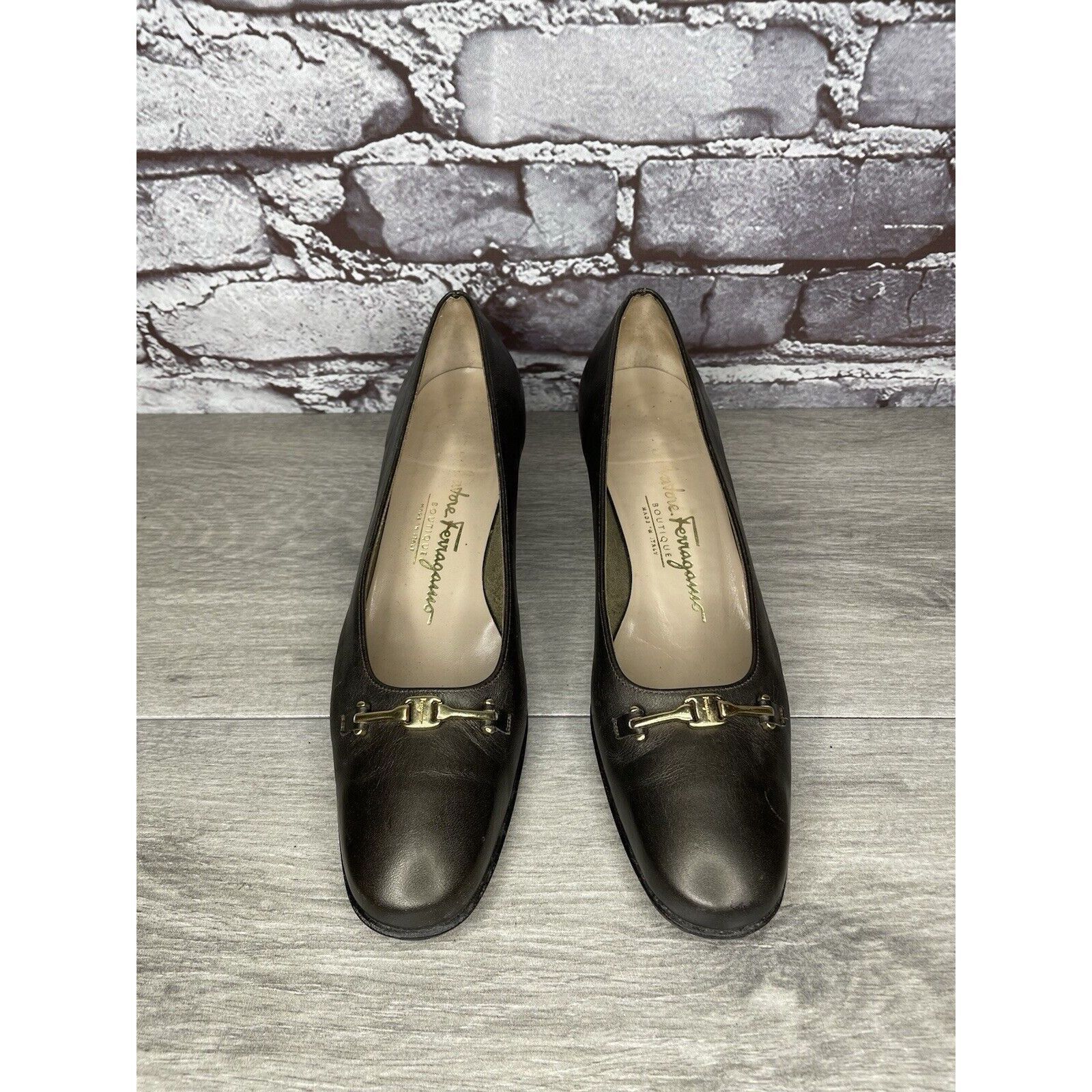 Salvatore Ferragamo Salvatore Ferragamo Brown Leather Horsebit Heeled Pump Shoes Size US 7 / IT 37 - 18 Thumbnail