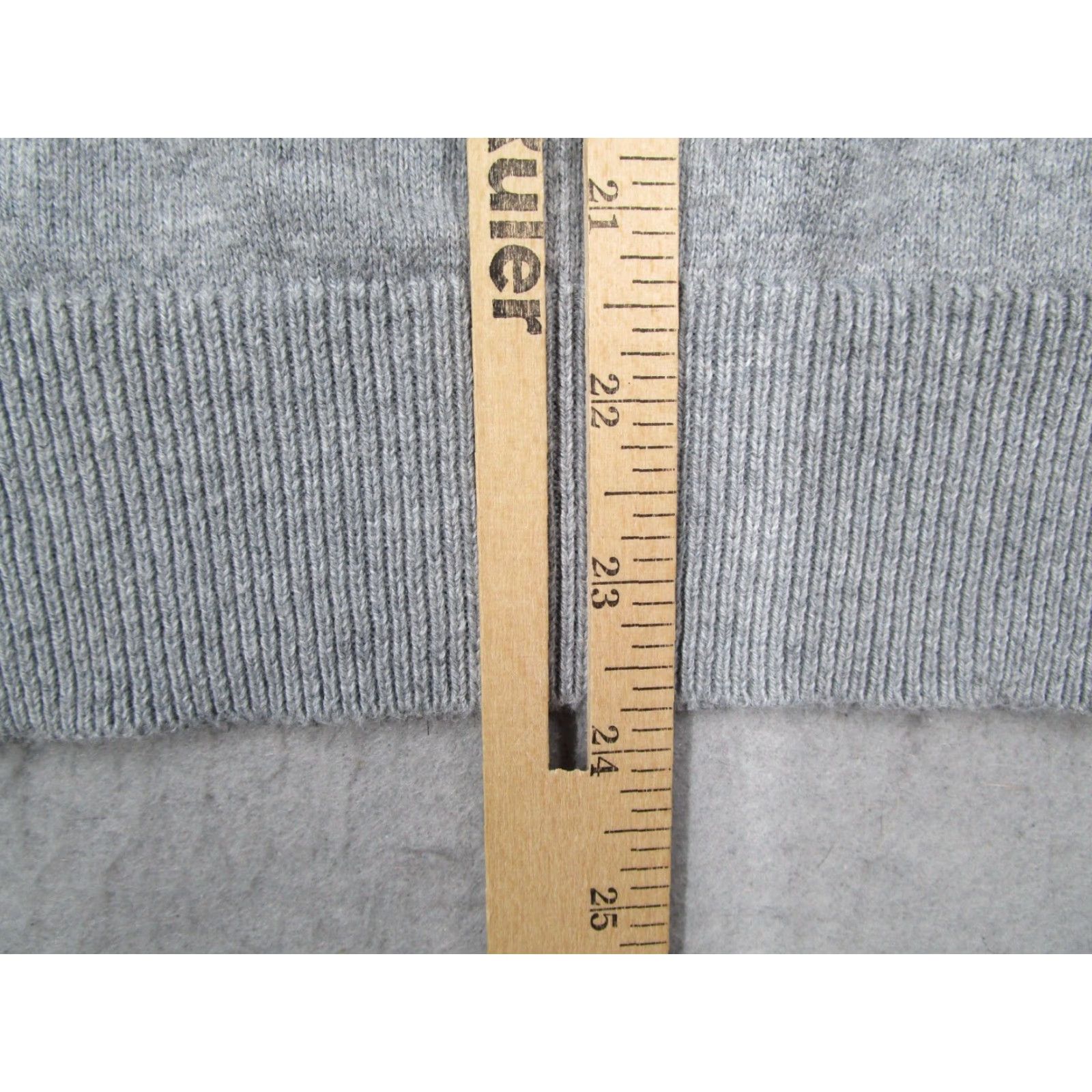 Vintage VINTAGE L.L. Bean Sweater Mens Medium Pullover Knit V-Neck Long Sleeve Casual Winter Gray Cotton Cashmere Blend Size US M / EU 48-50 / 2 - 6 Thumbnail