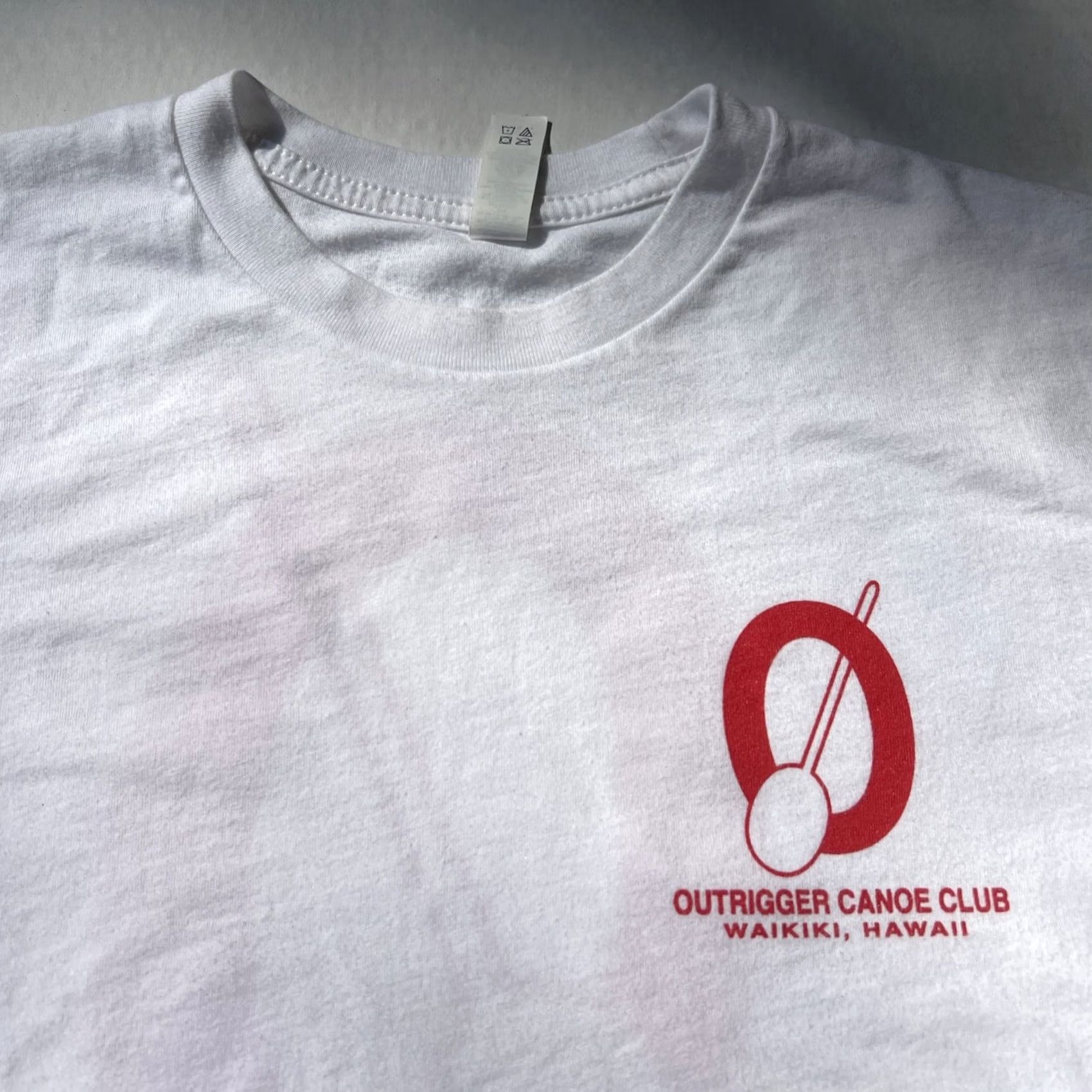 Next Level NWOT Official Outrigger Canoe Club Waikiki Hawaii Logo Shirt Adult Small White Size US S / EU 44-46 / 1 - 3 Thumbnail