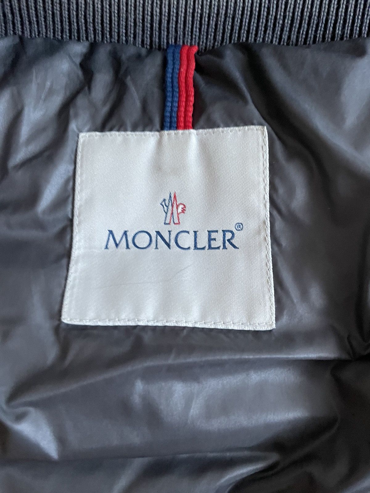 Moncler Moncler bartholome puffer vest gilet , Moncler bromes vest Size US M / EU 48-50 / 2 - 10 Thumbnail