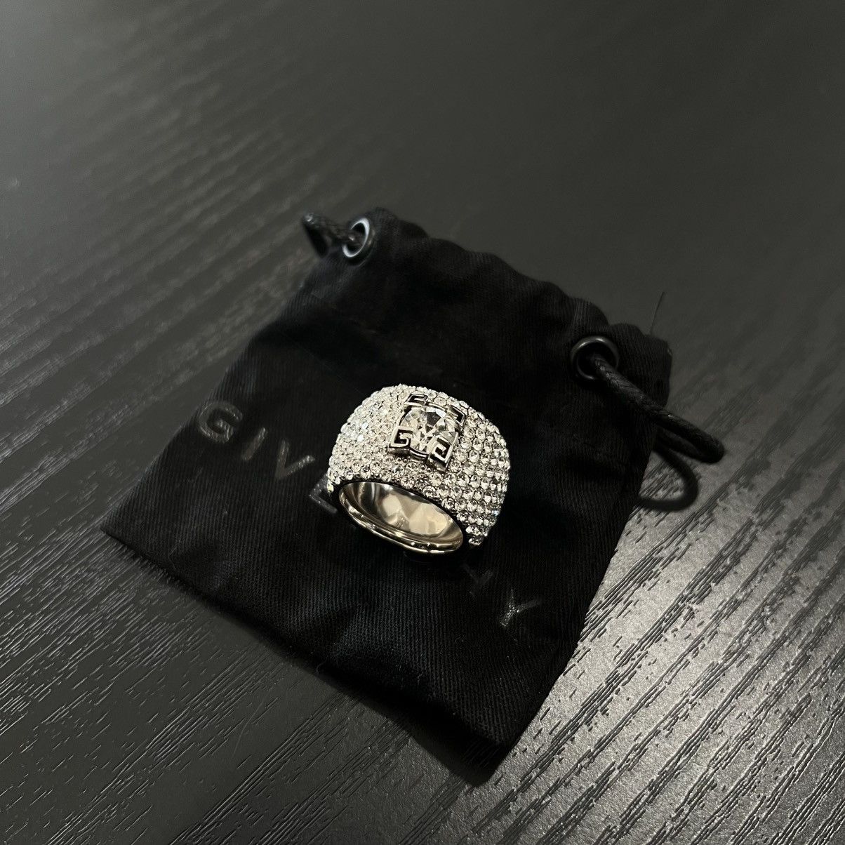 Givenchy Givenchy 4G Crystal Claw Paved Ring Size ONE SIZE - 11 Thumbnail